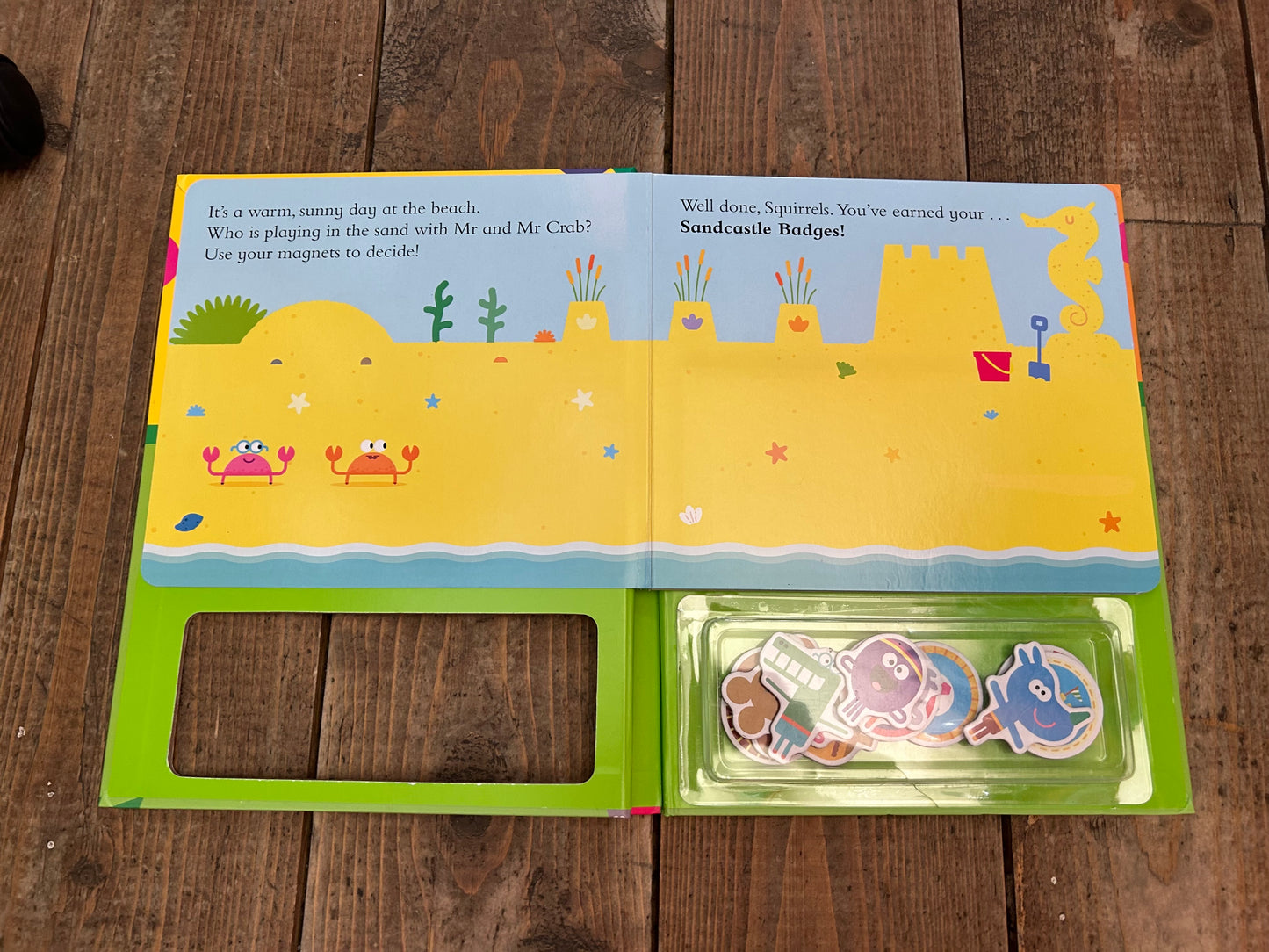 Duggee’s magnet book