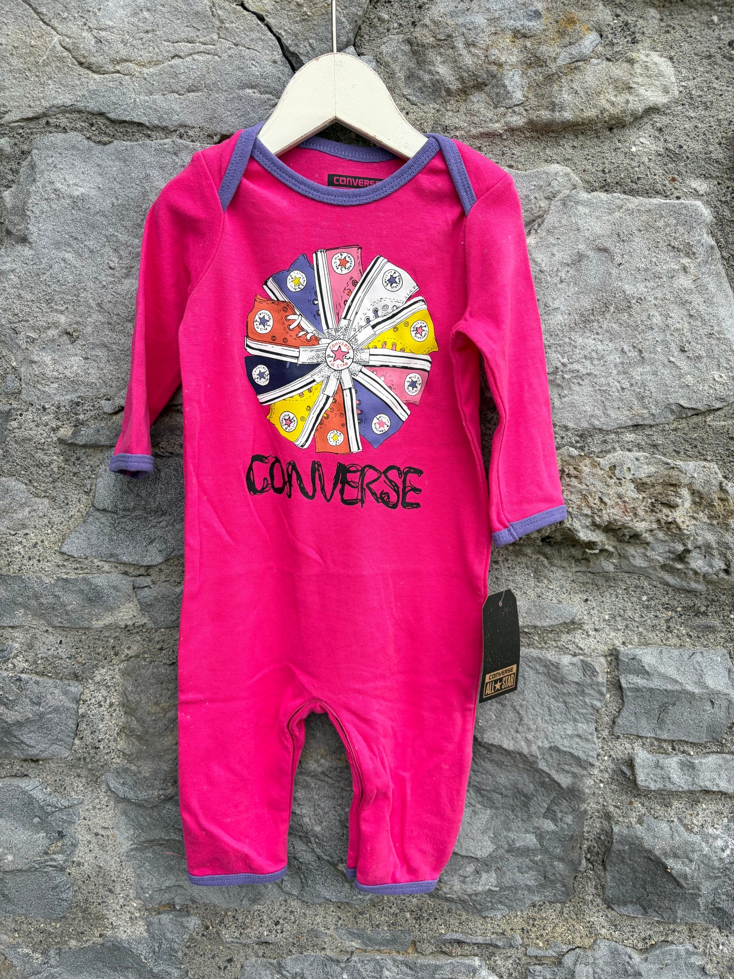 Chuck Taylor sneakers pink onesie  3-6m (62-68cm)