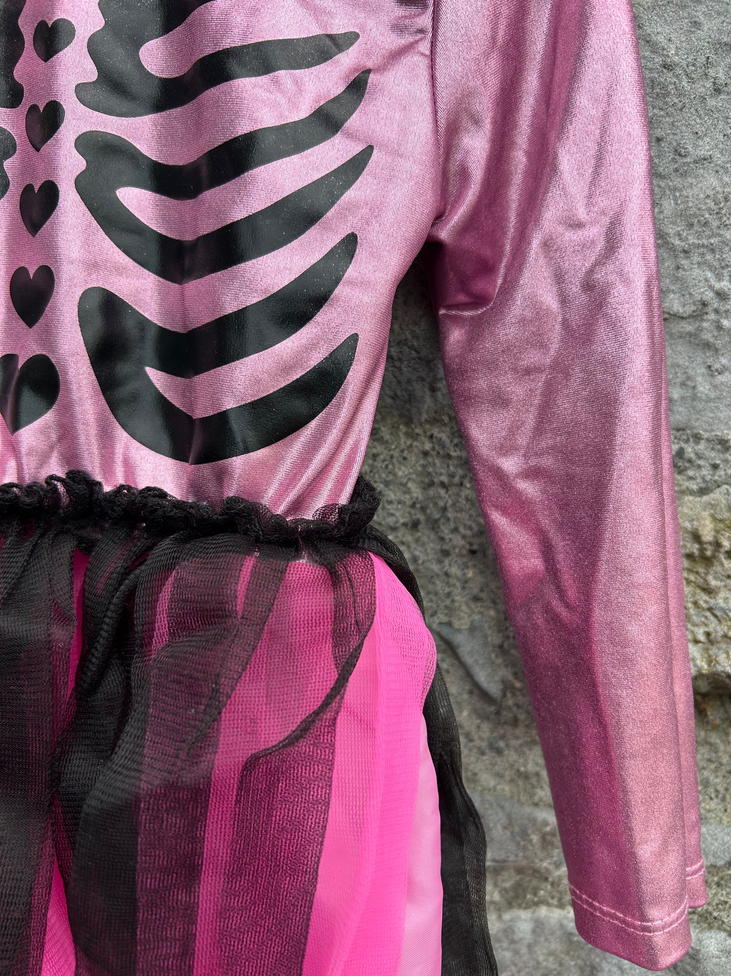 Pink skeleton dress   3-4y (98-104cm)