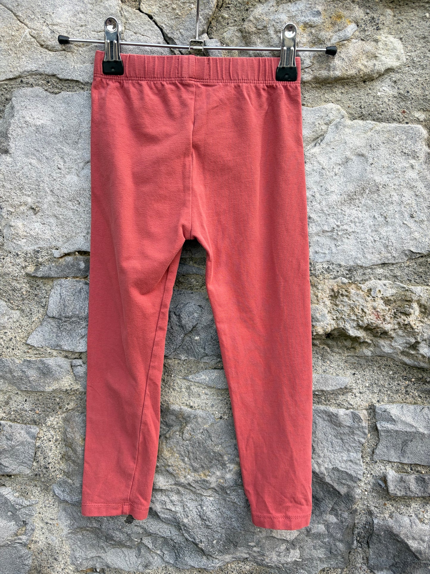 Brick red leggings   4y (104cm)