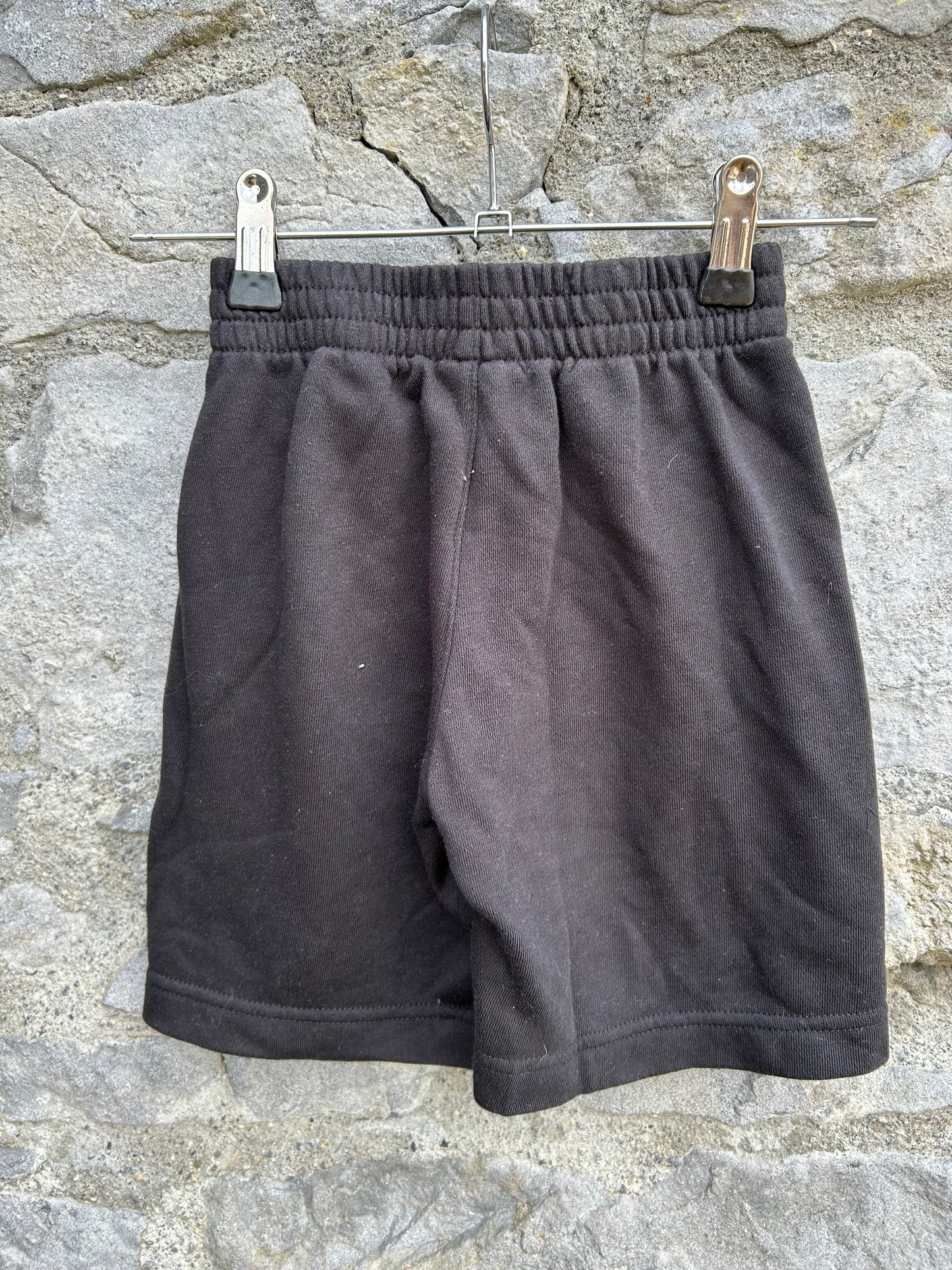 Black logo shorts  5-6y (110-116cm)