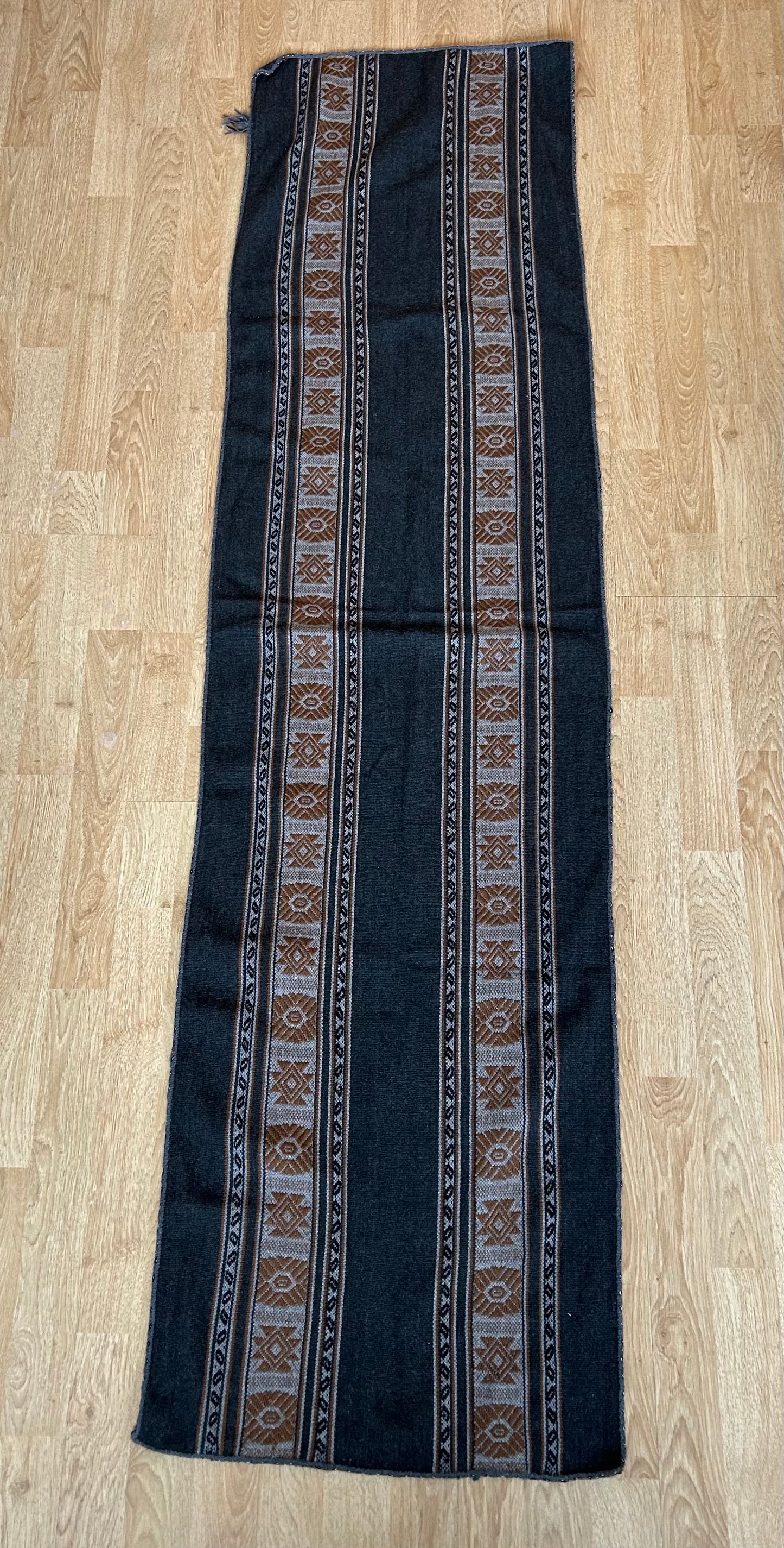 Grey&brown pattern scarf