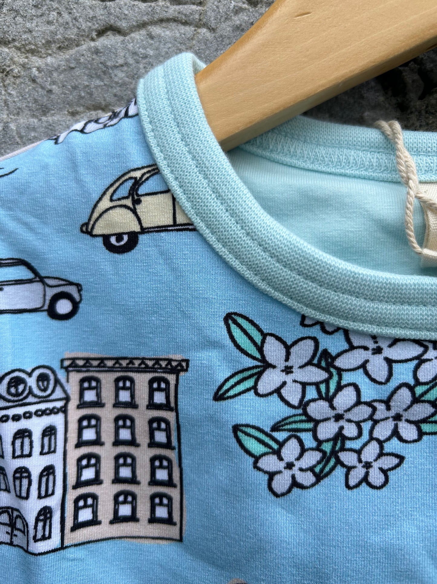 City life blue T-shirt  3-4y (98-104cm)