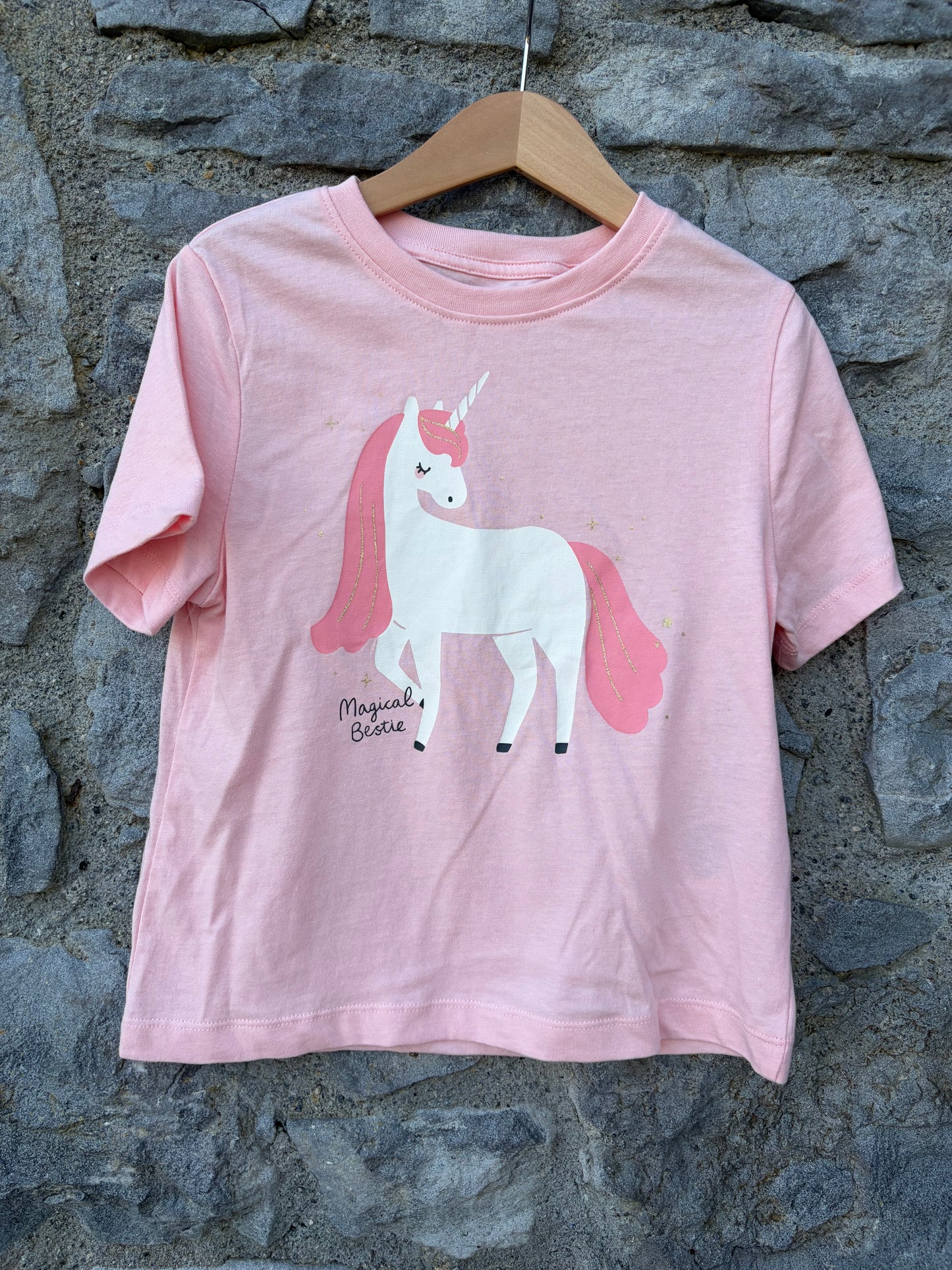 Unicorn pink t-shirt  5-6y (110-116cm)