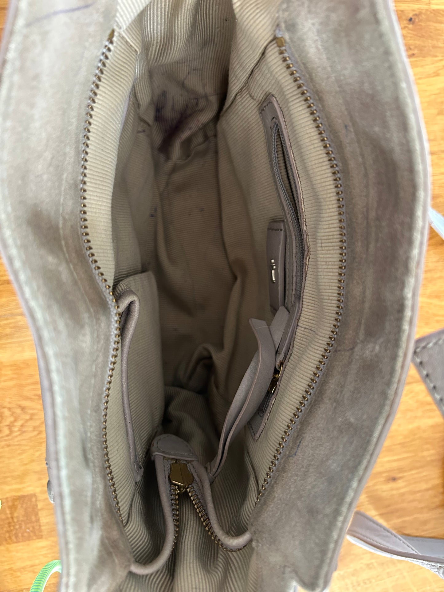 Grey/beigy crossbody bag