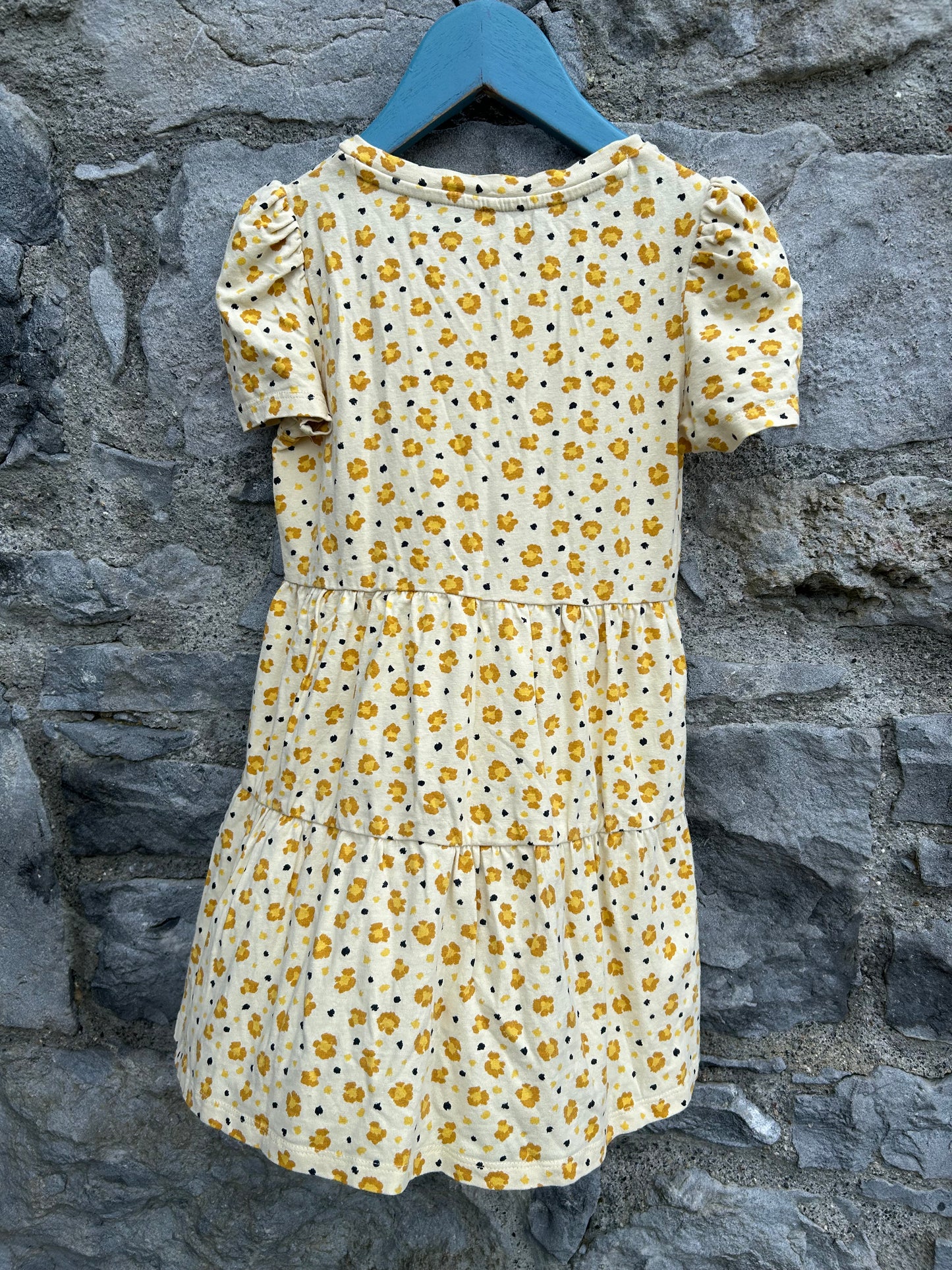 Yellow floral dress  5-6y (110-116cm)