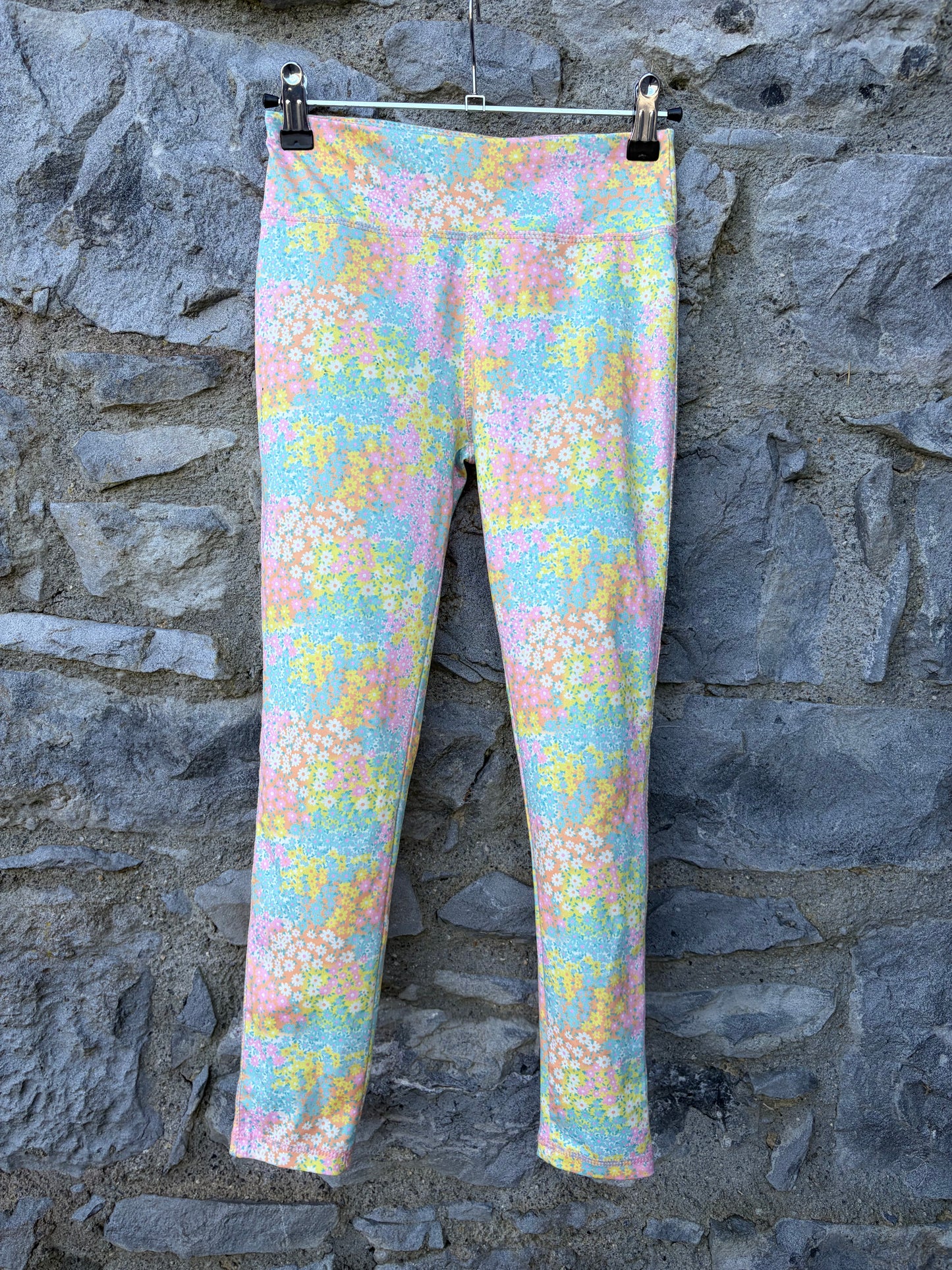 Colourful spring flowers leggings  9-10y (134-140cm)