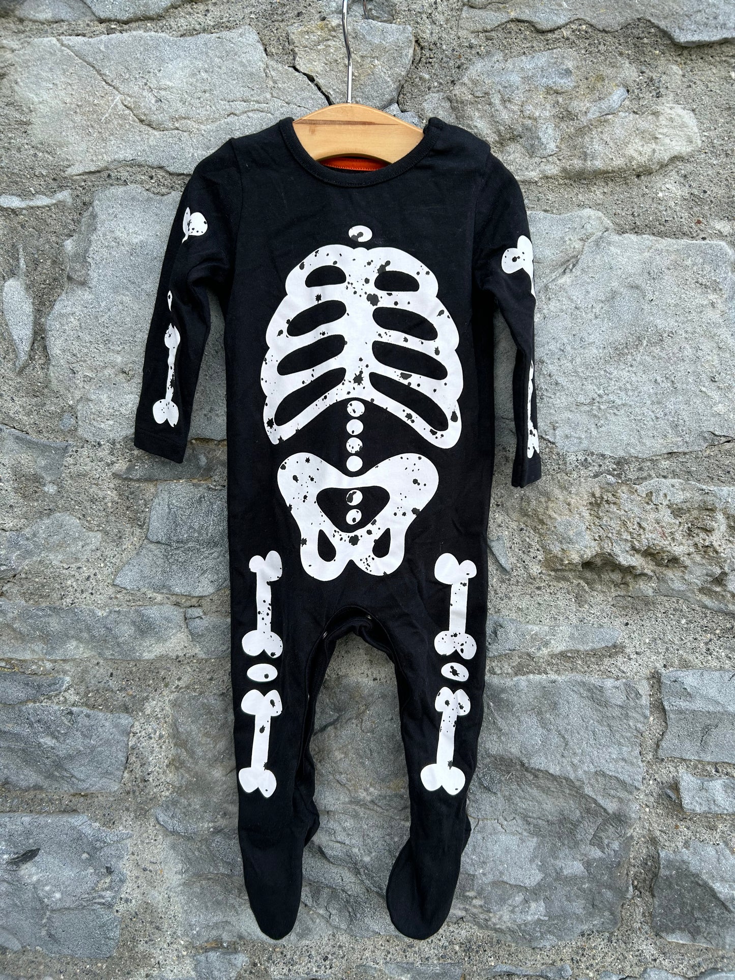 Skeleton onesie   3-6m (62-68cm)