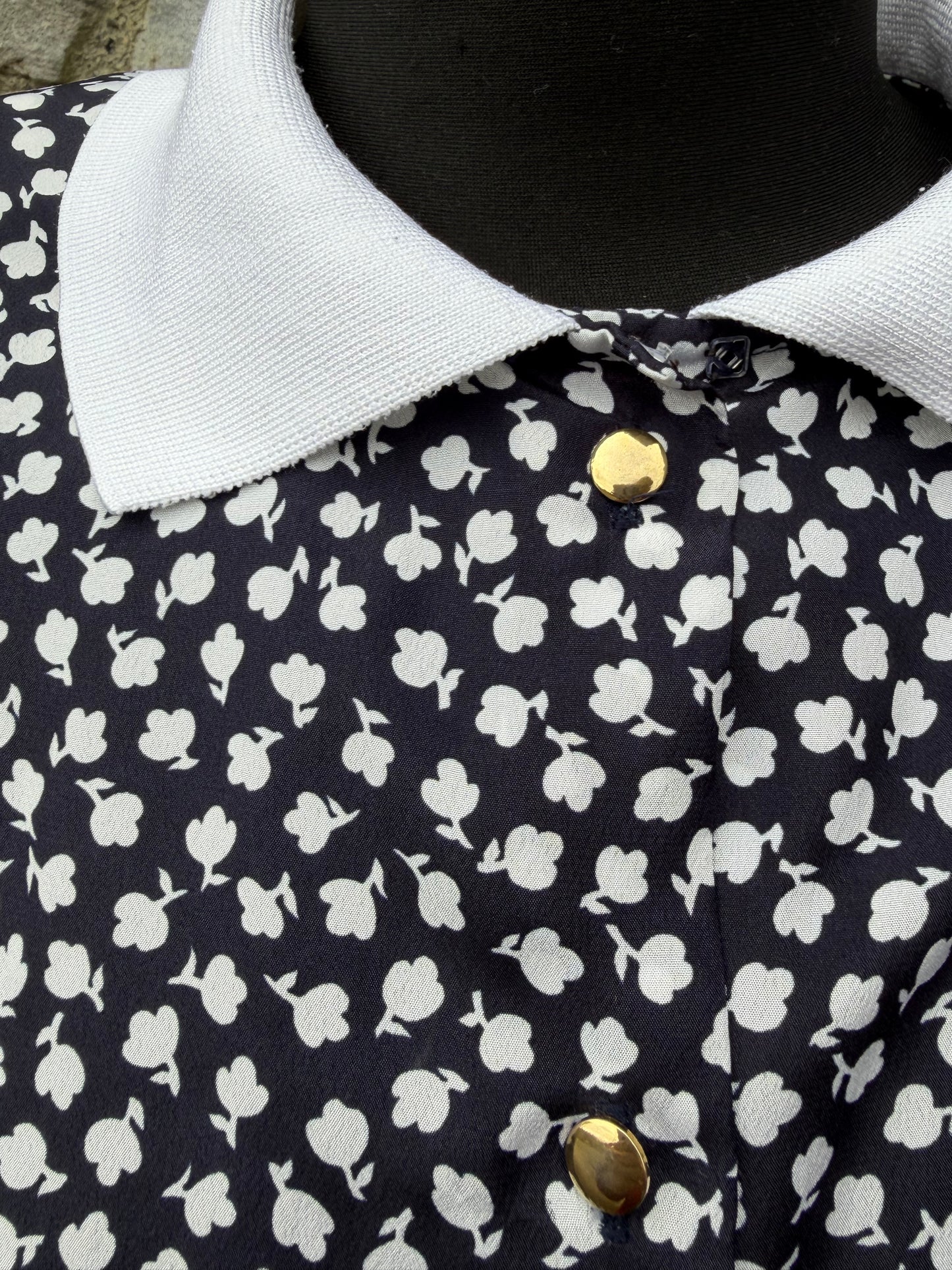 80s Black&white Flower blouse uk 12-14