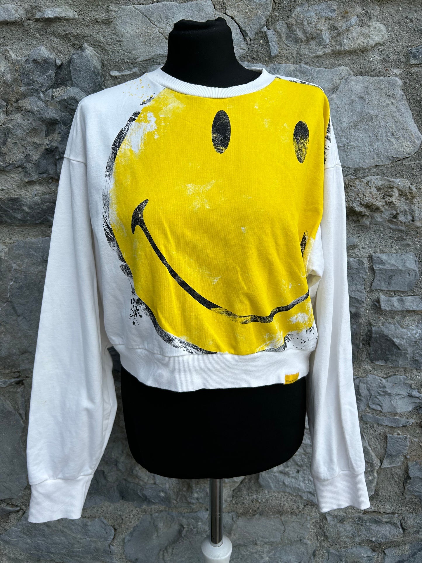 Smiley sweatshirt uk 10-12