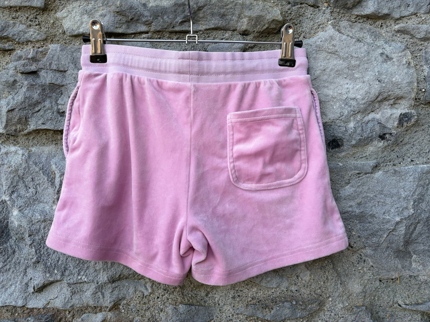 JC pink velour shorts  9-10y (134-140cm)