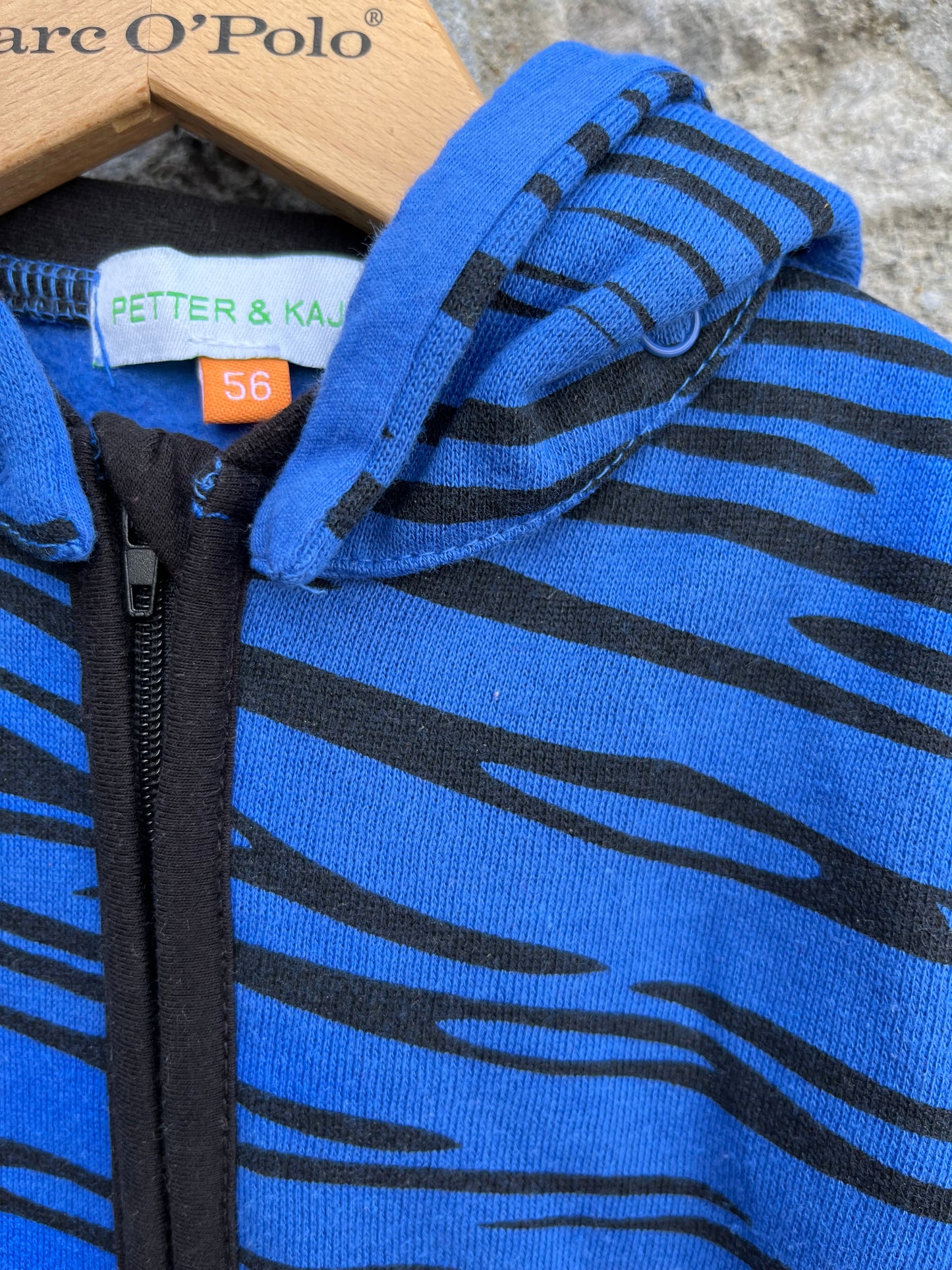 Blue zebra stripes hooded onesie   0-1m (56cm)