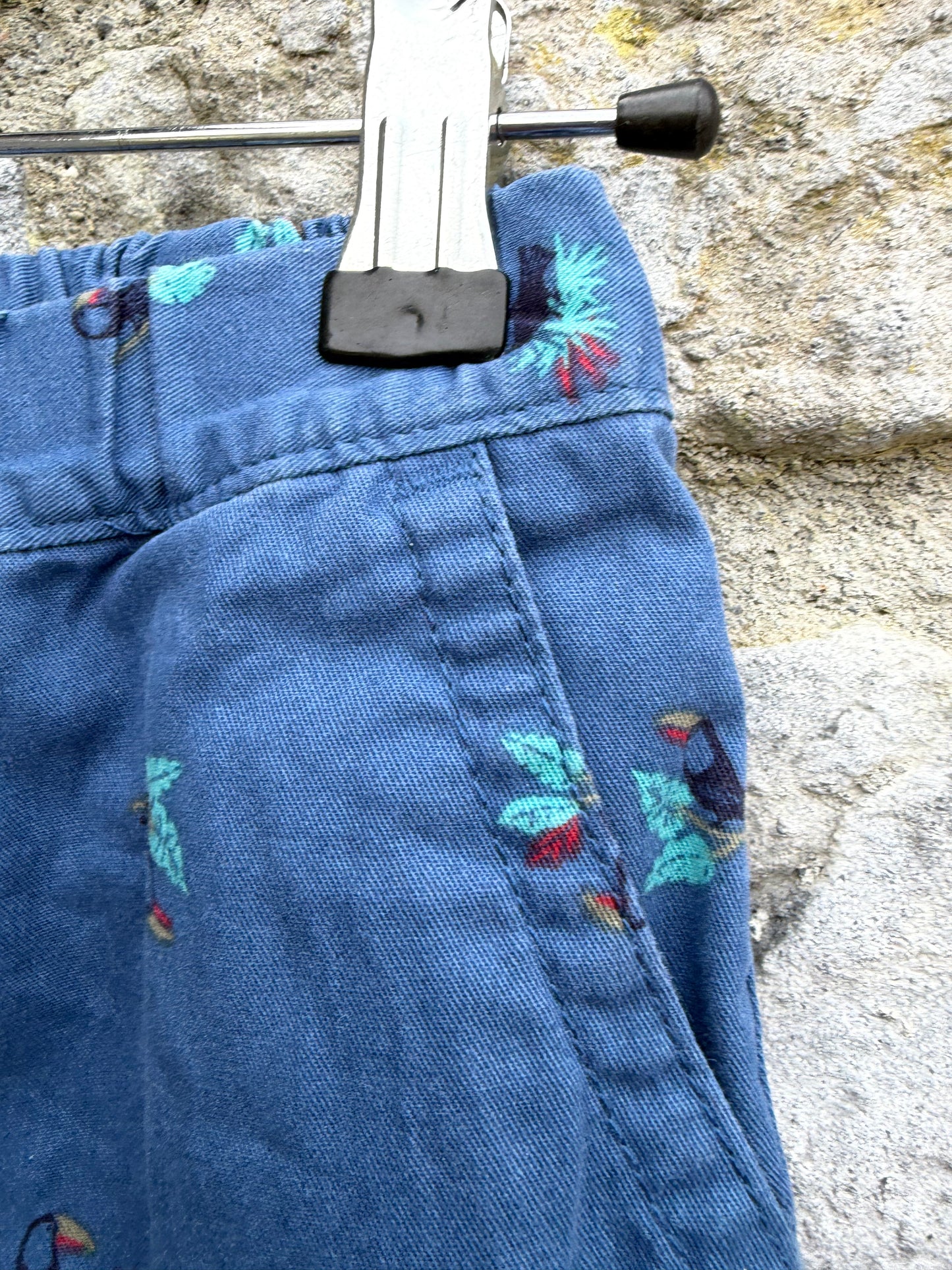 Toucan blue shorts 6-7y (116-122cm)