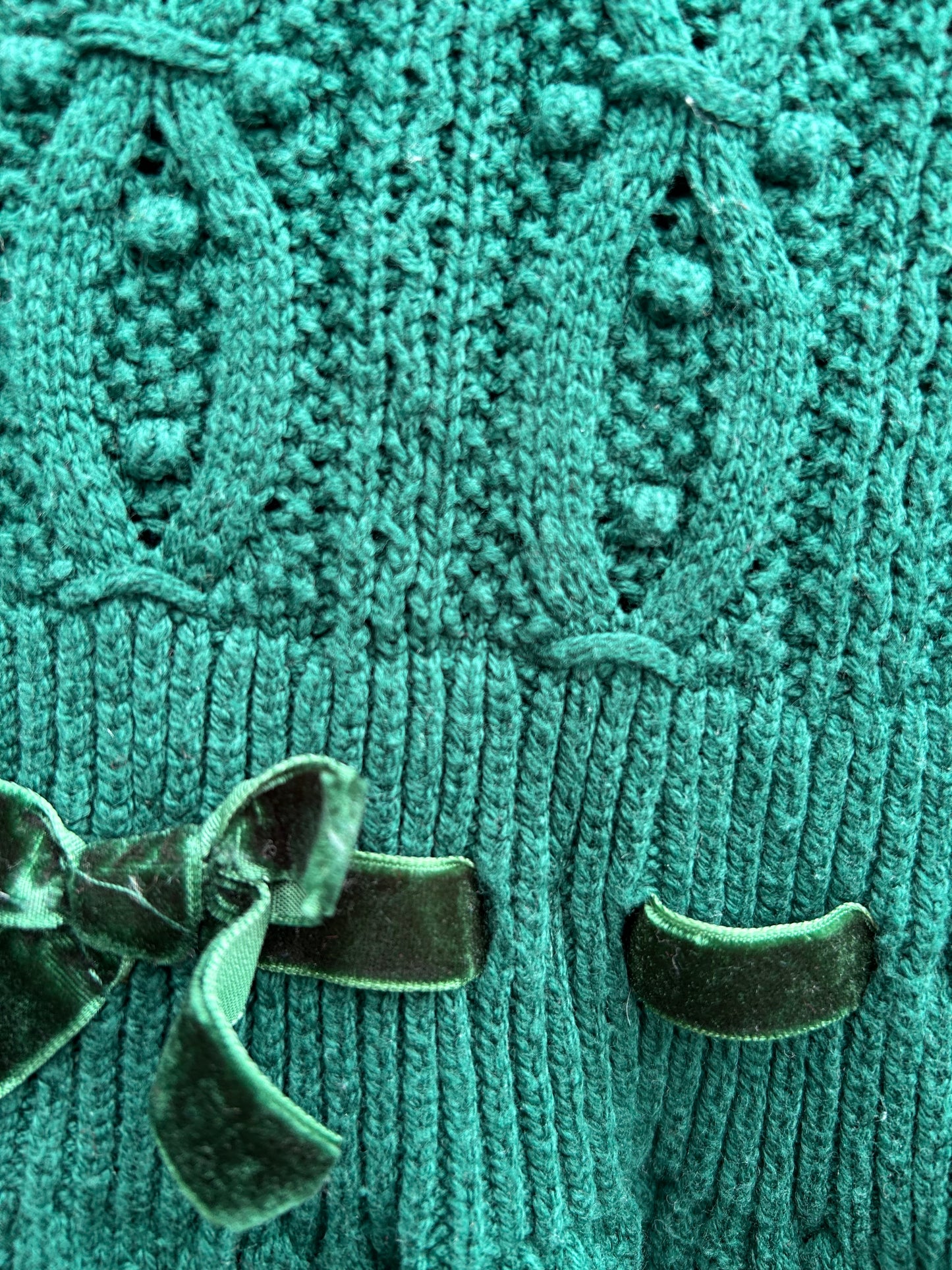 Green knitted dress  5-6y (110-116cm)