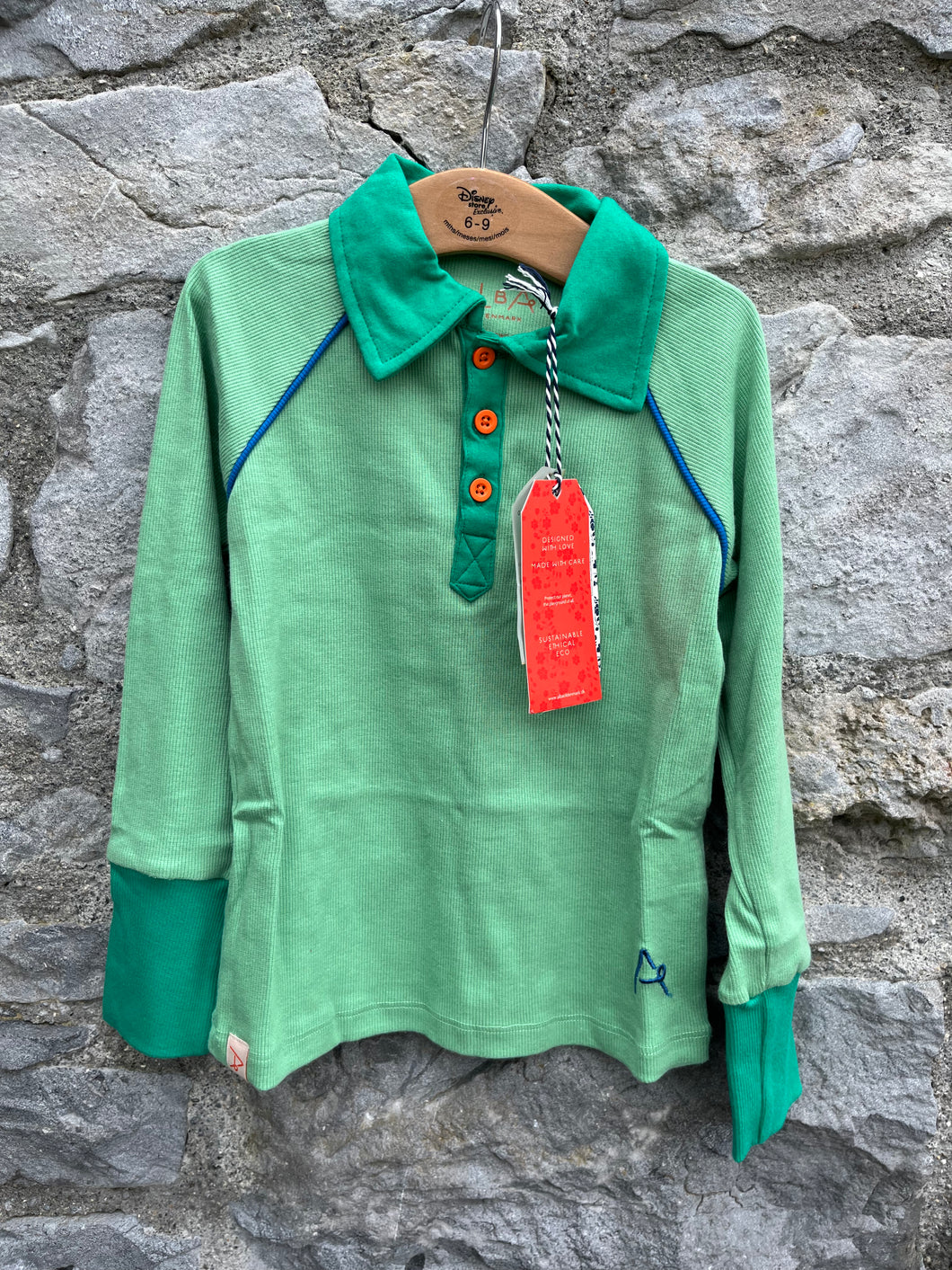 Green Polo shirt  4y (104cm)