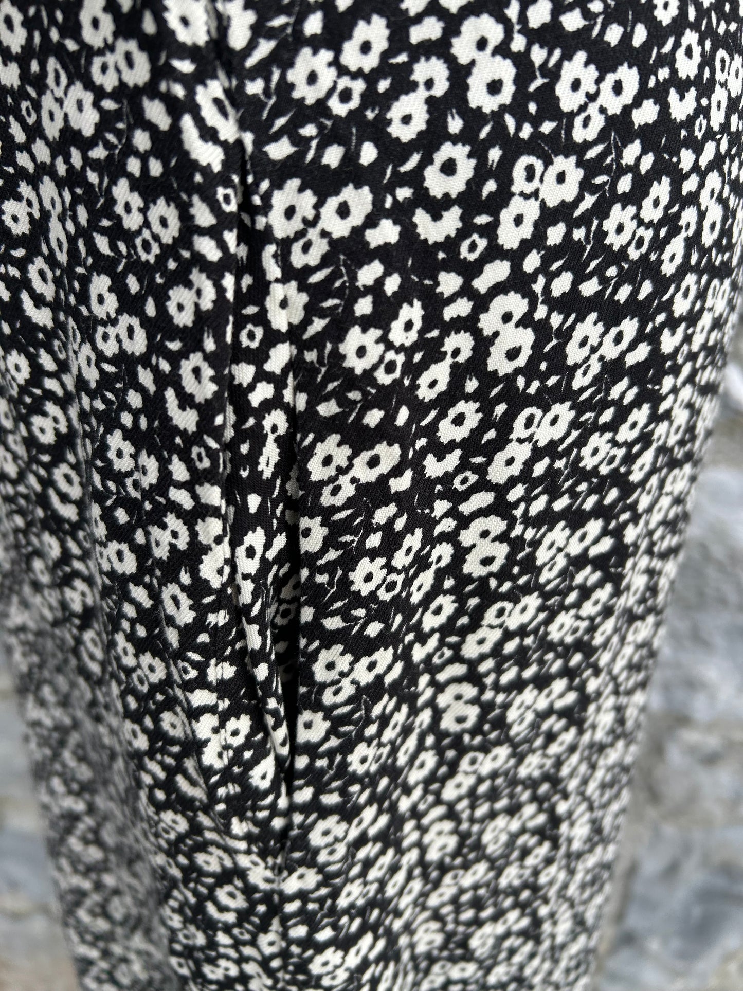 Black&white floral dress uk 8-10