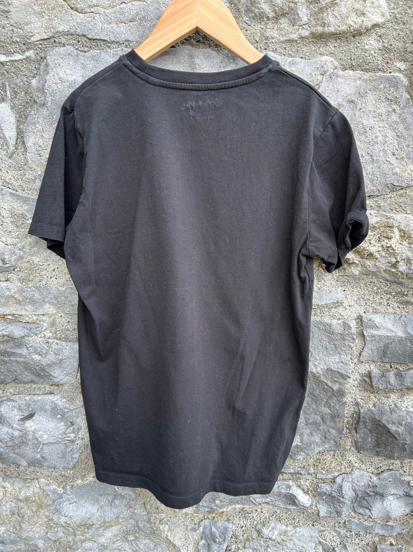 Geometric fish black T-shirt 12-13y (152-158cm)