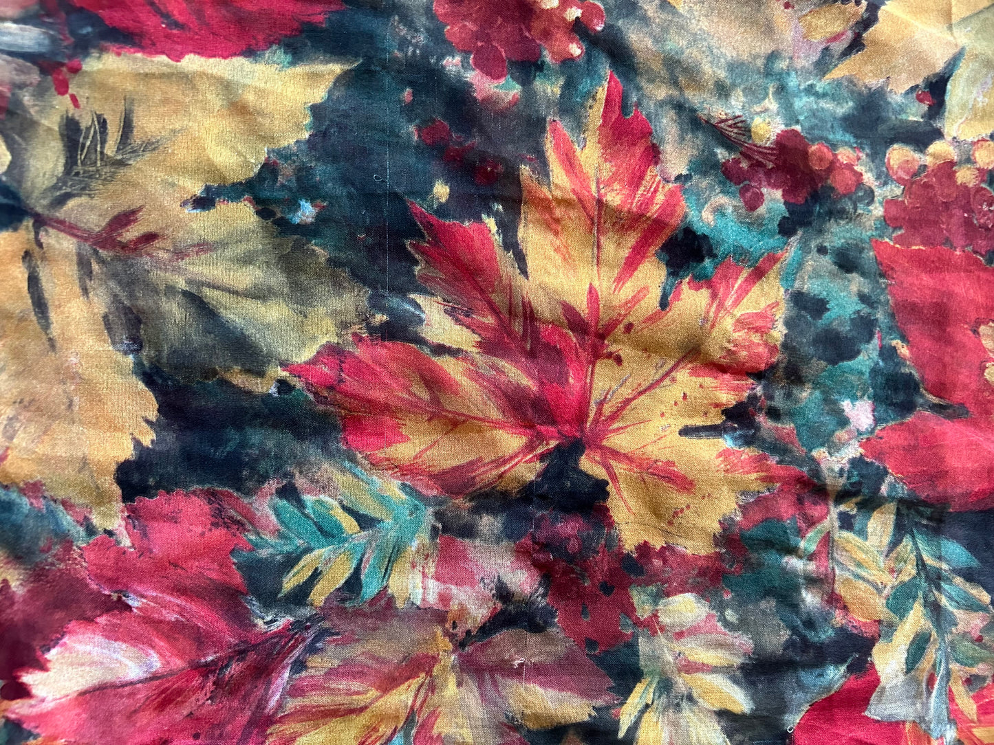 Leaves scarf