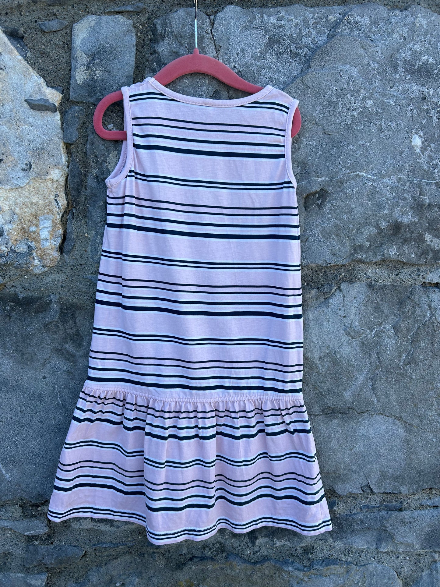 Pink stripy dress  7-8y (122-128cm)