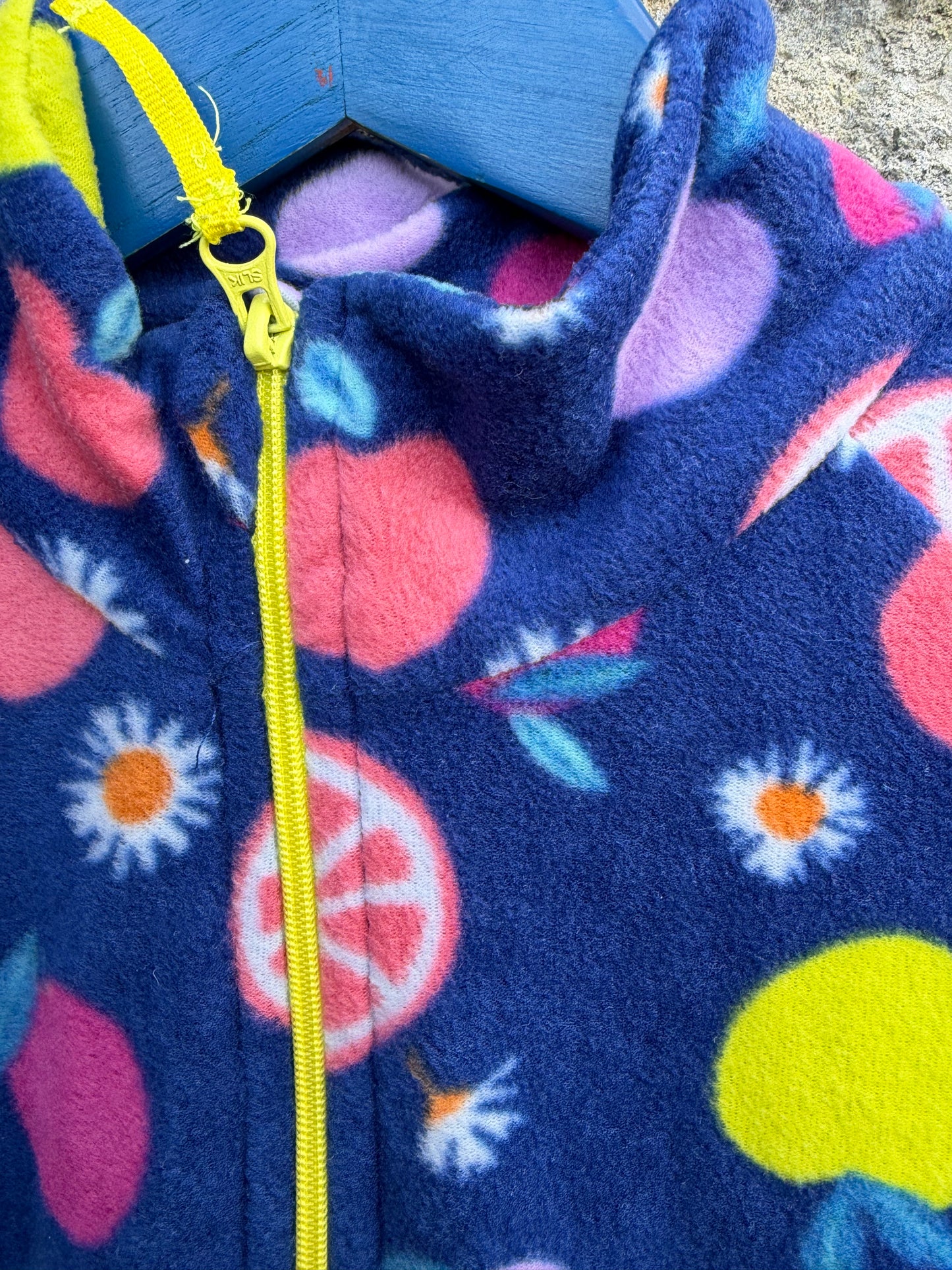 Fruits navy fleece  5-6y (110-116cm)