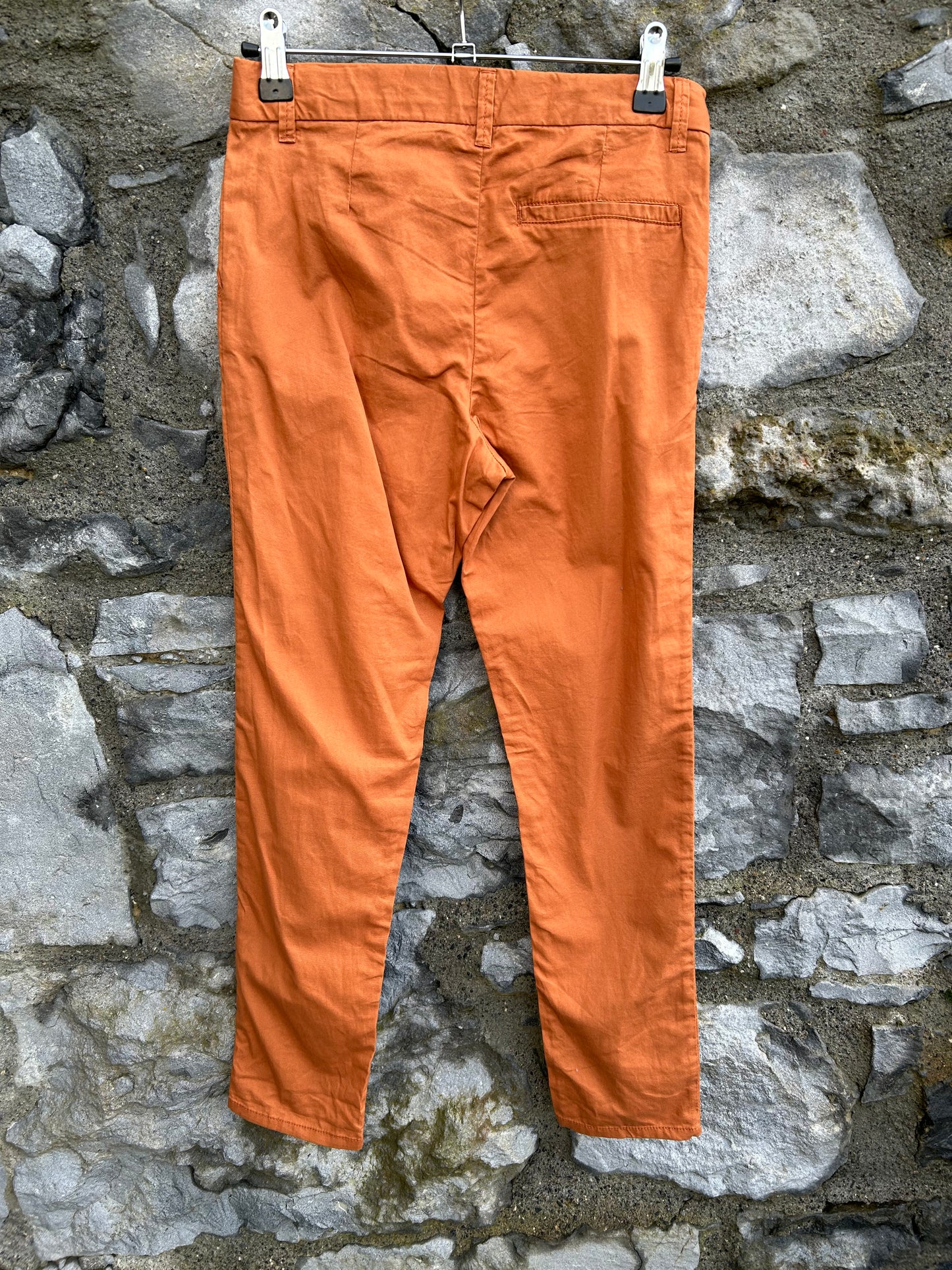 Brown chinos  9-10y (134-140cm)