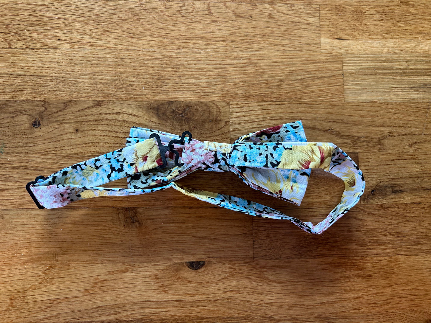 Floral Bow tie