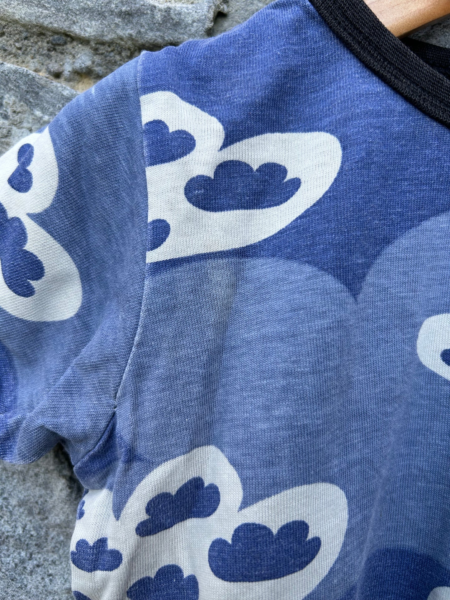 Blue clouds T-shirt  9-12m (74-80cm)