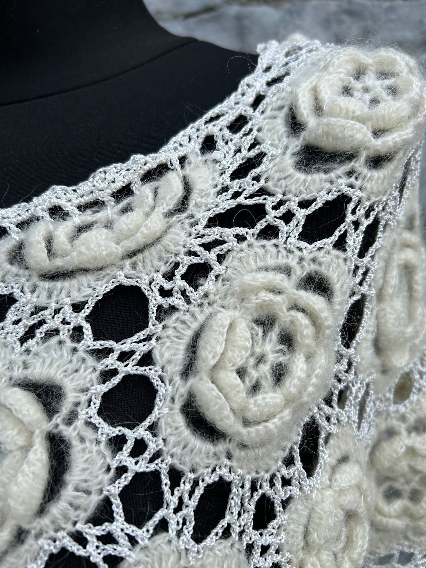 Crochet flowers poncho