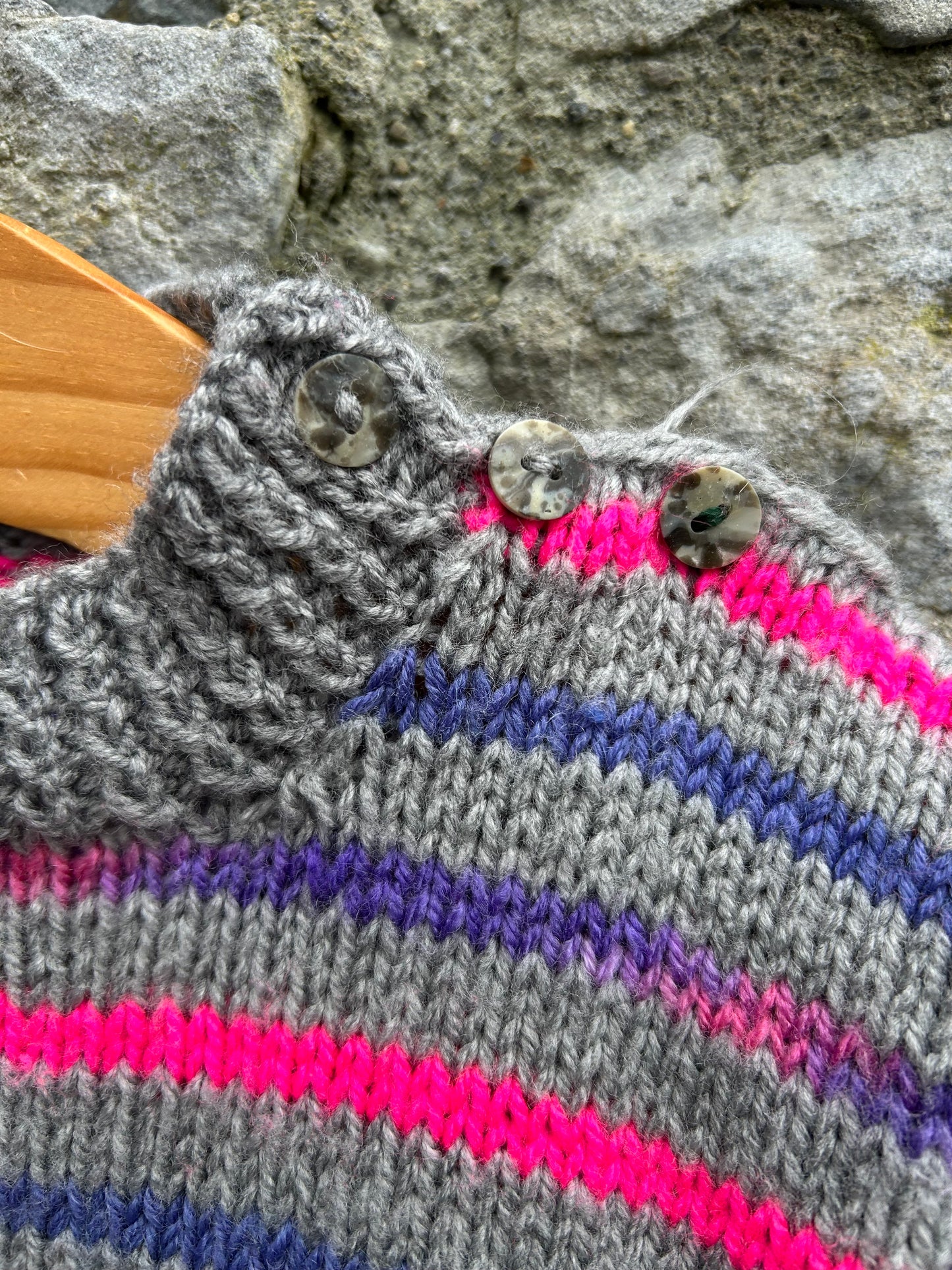 Grey&pink stripy jumper  18-24m (86-92cm)