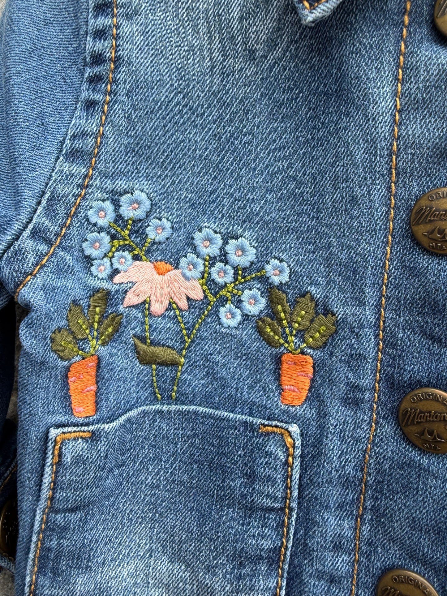 Embroidered denim jacket  6-9m (68-74cm)