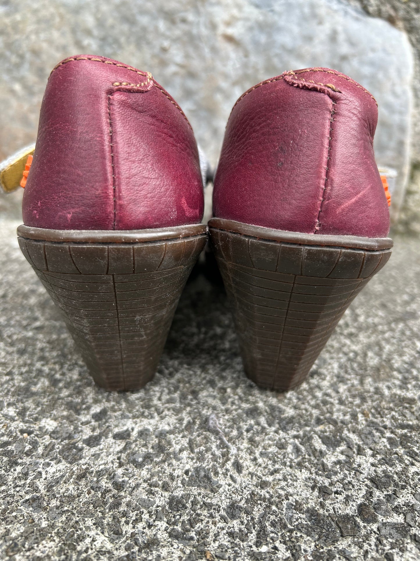 Spirals maroon heels   uk 5.5-6 (eu 39)