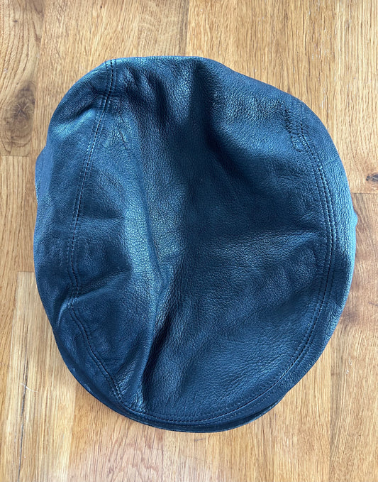 D&G leather newsboy cap