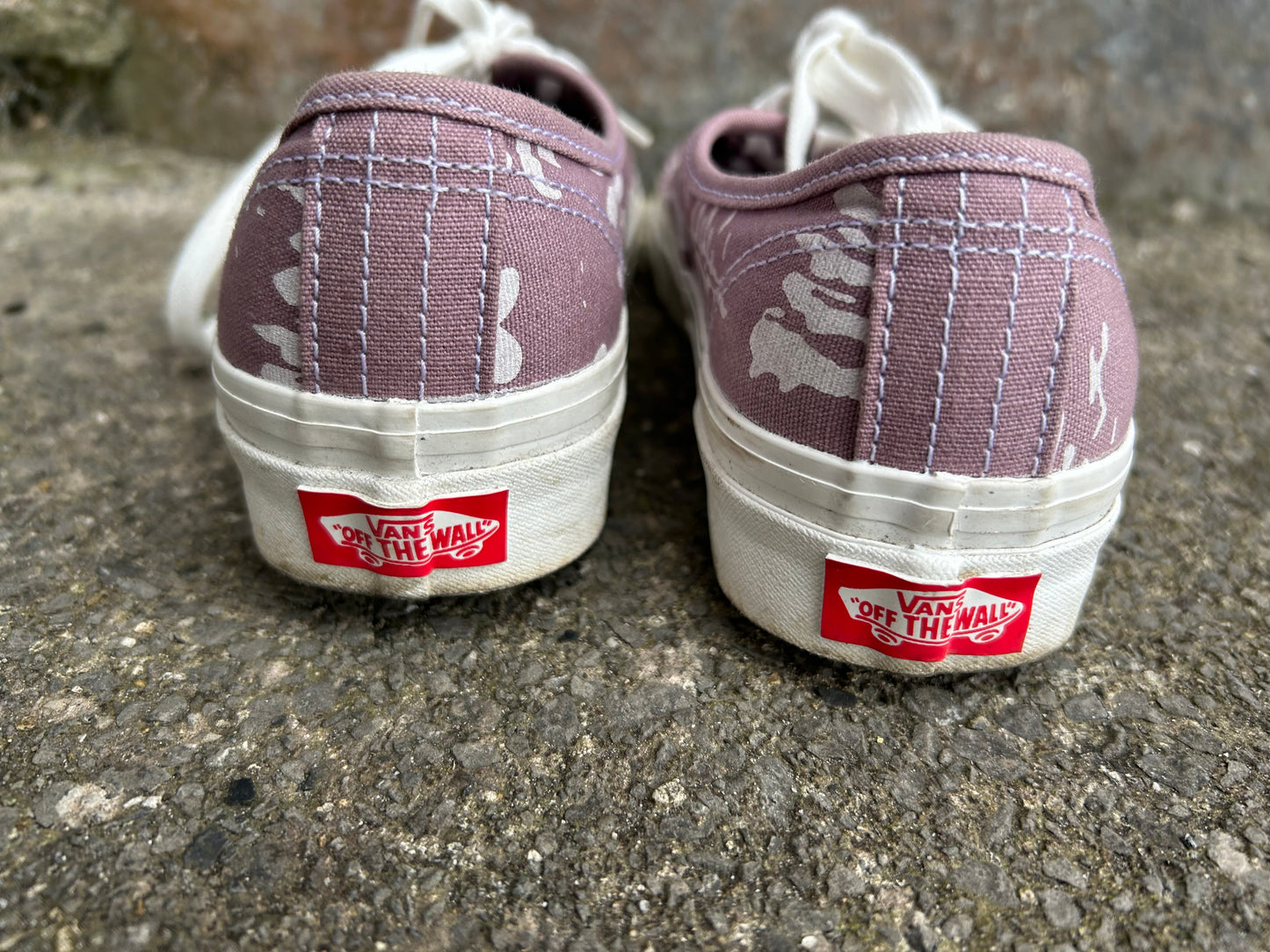 Authentic 44 DX low-top sneakers  uk 2.5 (eu 35)