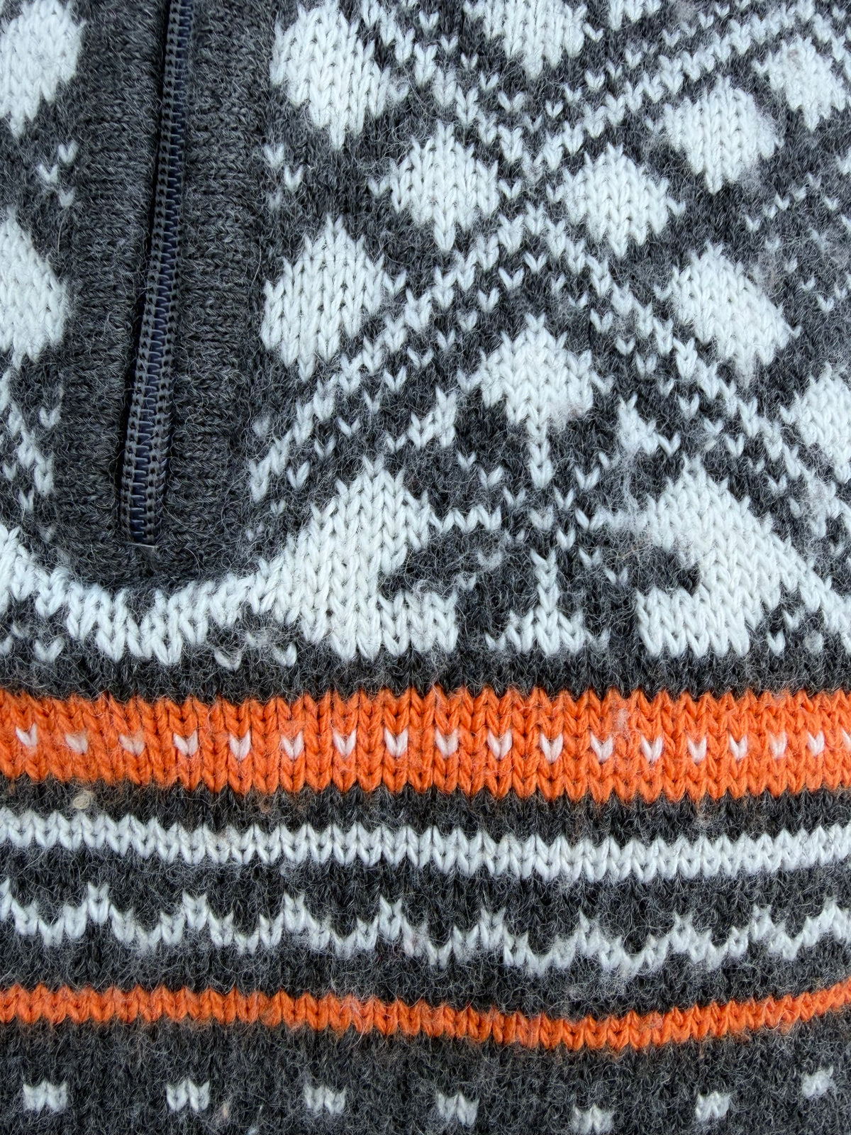 Gray quarter-zip Norwegian-style wool jumper Small