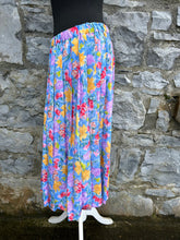 Load image into Gallery viewer, 80s Colourful flowers pleated skirt uk 10-14
