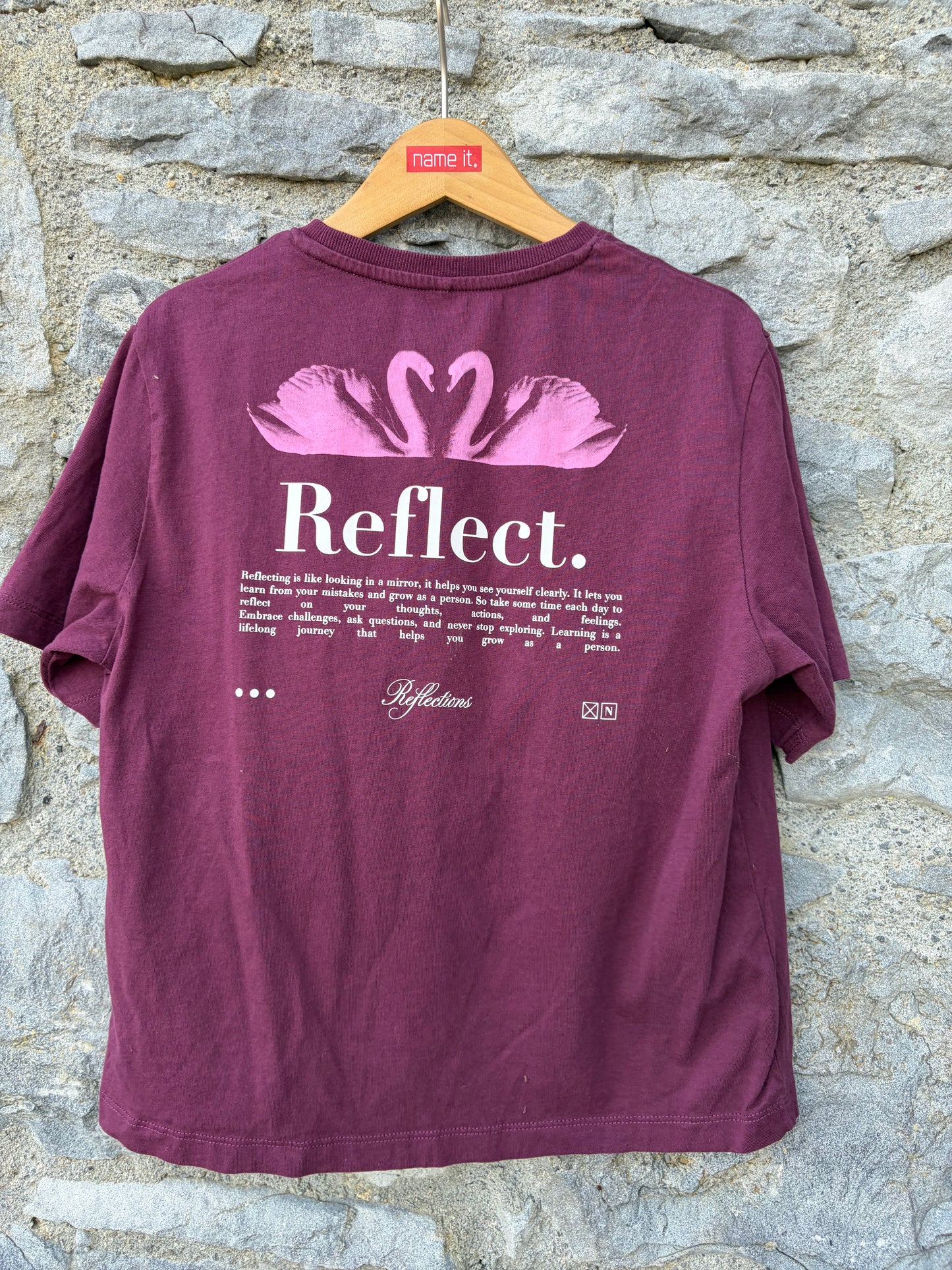 Reflections maroon T-shirt  9-10y (134-140cm)