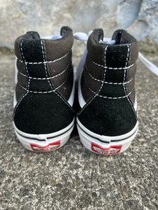 Black hightops trainers uk 2 (eu 33)