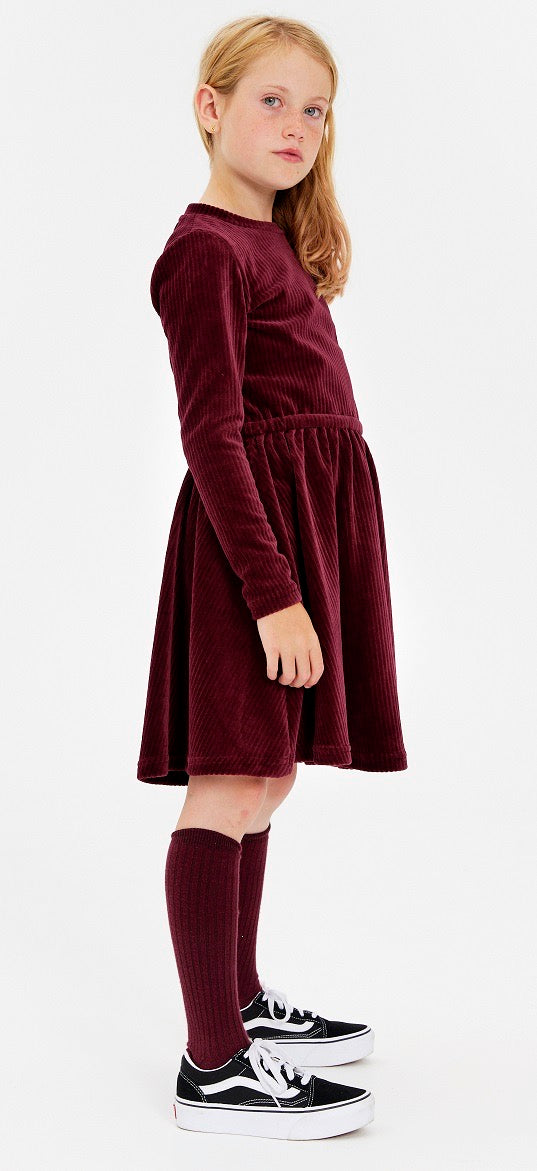 Maroon ribbed velour dress  7-8y (122-128cm)