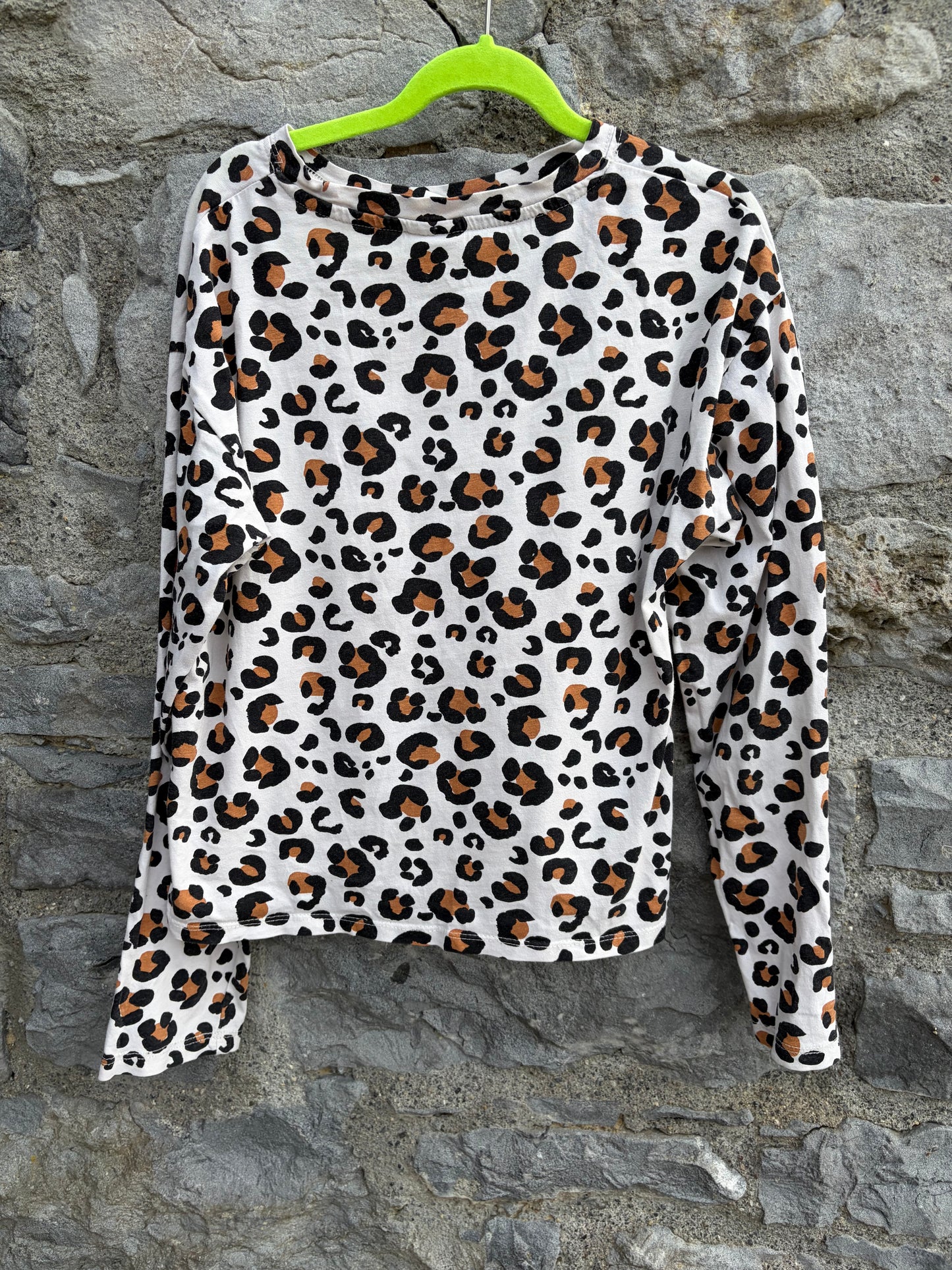 Leopard print ivory top  11-12y (146-152cm)