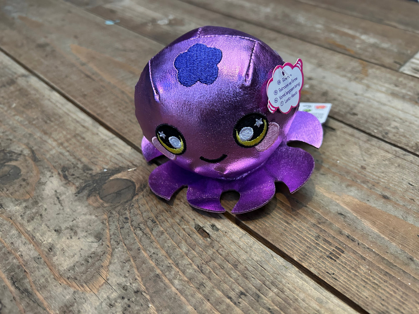 Octopus squeezamals