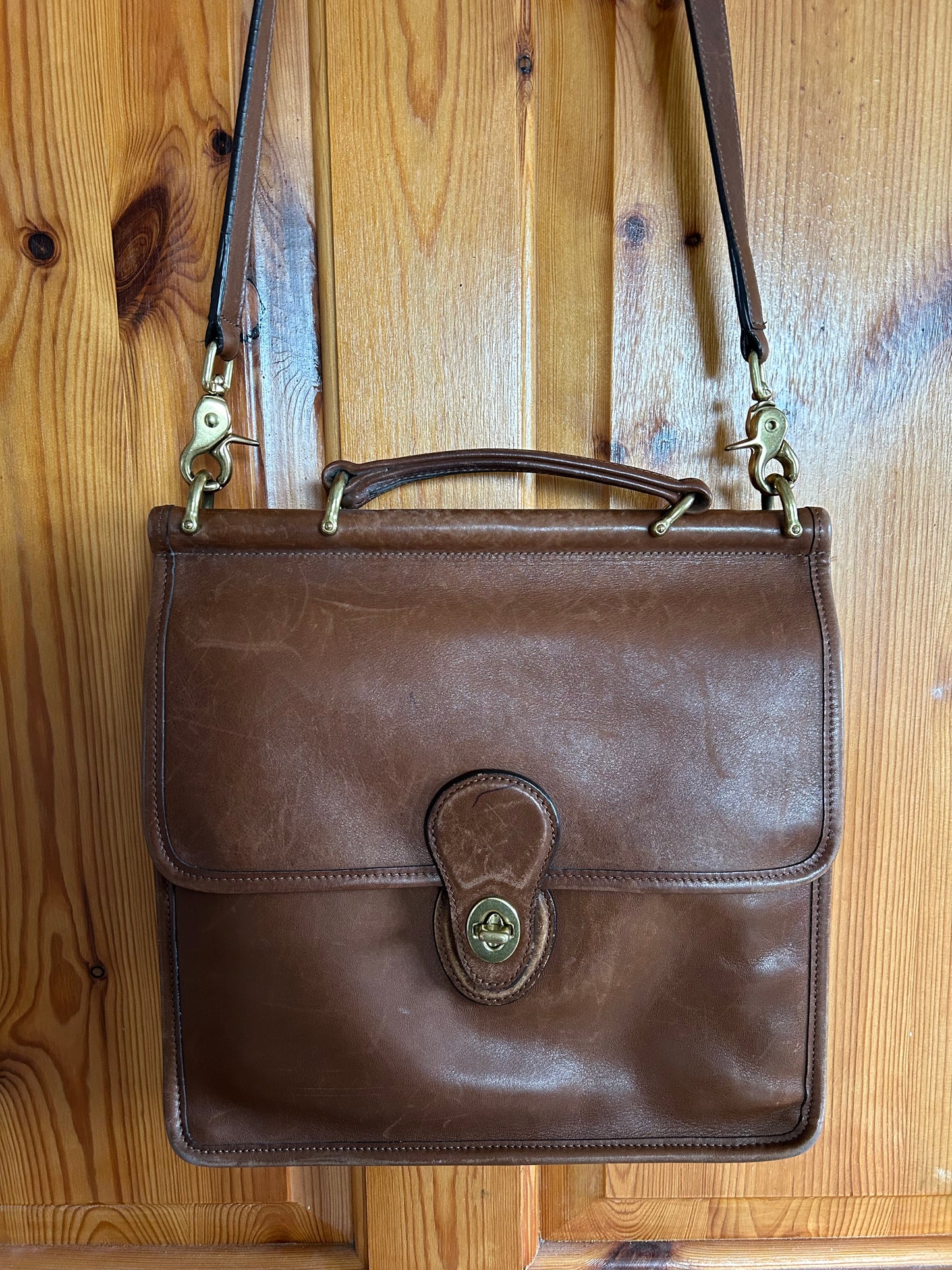 COACH Willis 9927 Brown leather crossbody bag