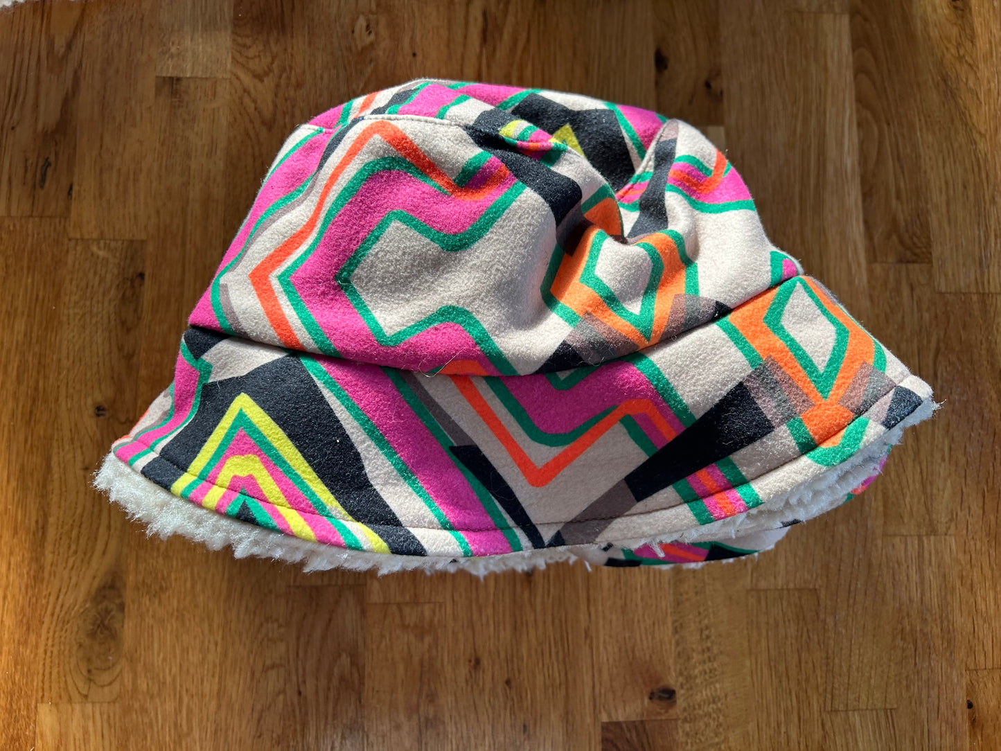 Colourful bucket hat