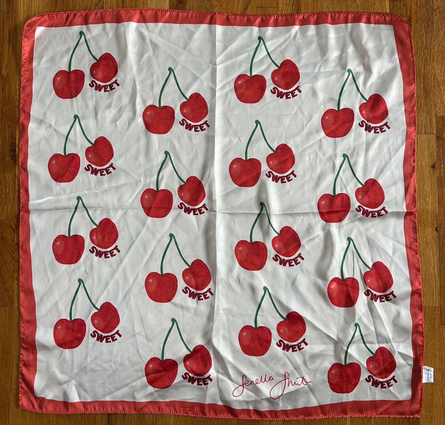Cherry scarf