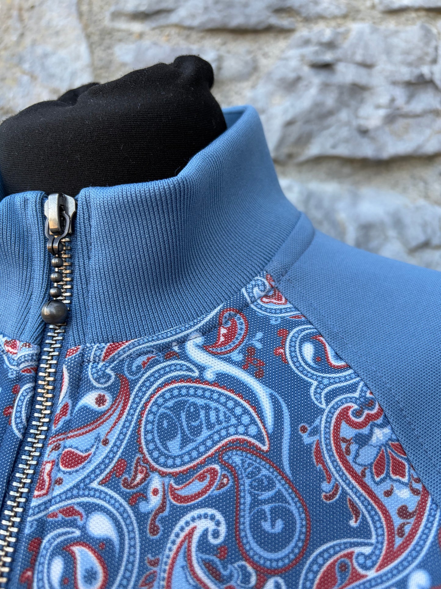 Camley Paisley blue Track Top Small