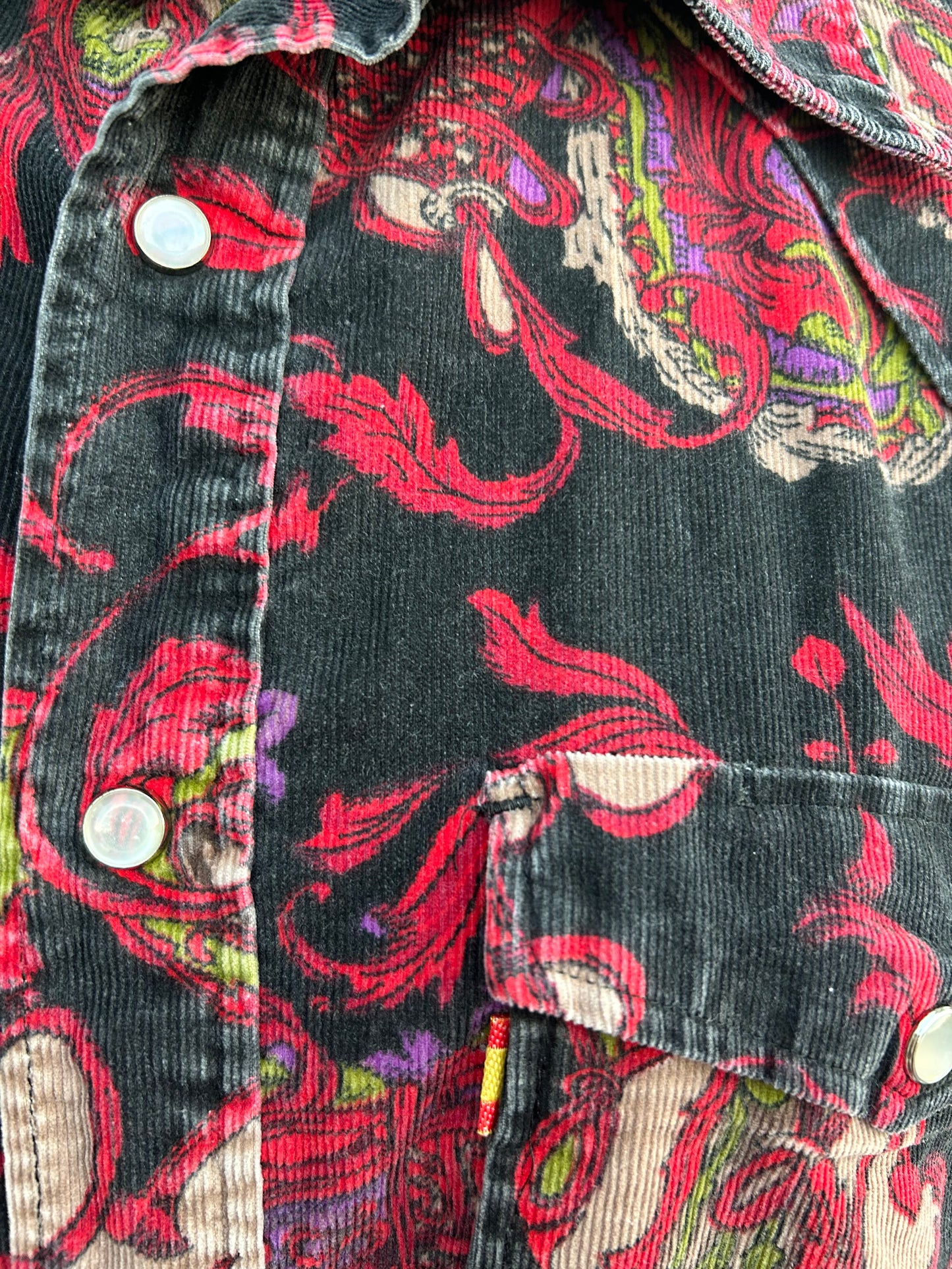 90s red&black paisley cord shirt Large