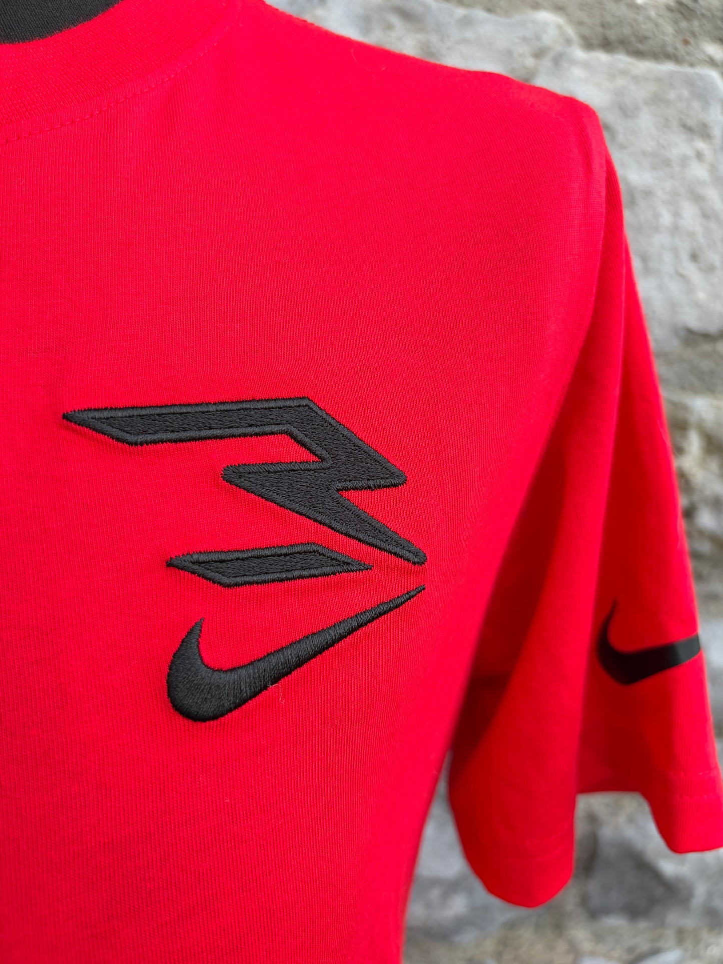 Red T-shirt 12-13y (152-158cm