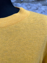 Load image into Gallery viewer, Yellow knitted top uk 12
