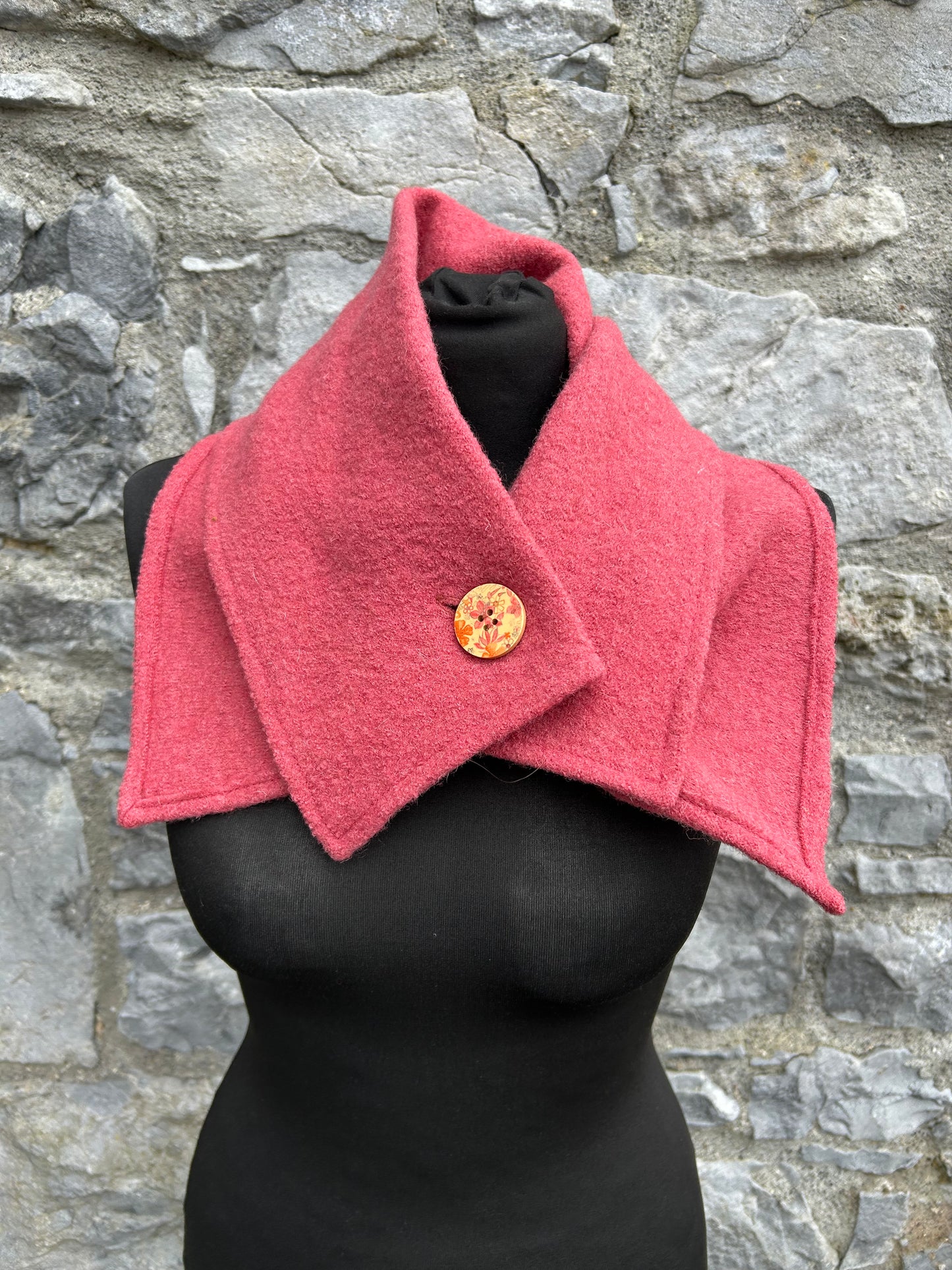 Woolly Coral poncho&scarf