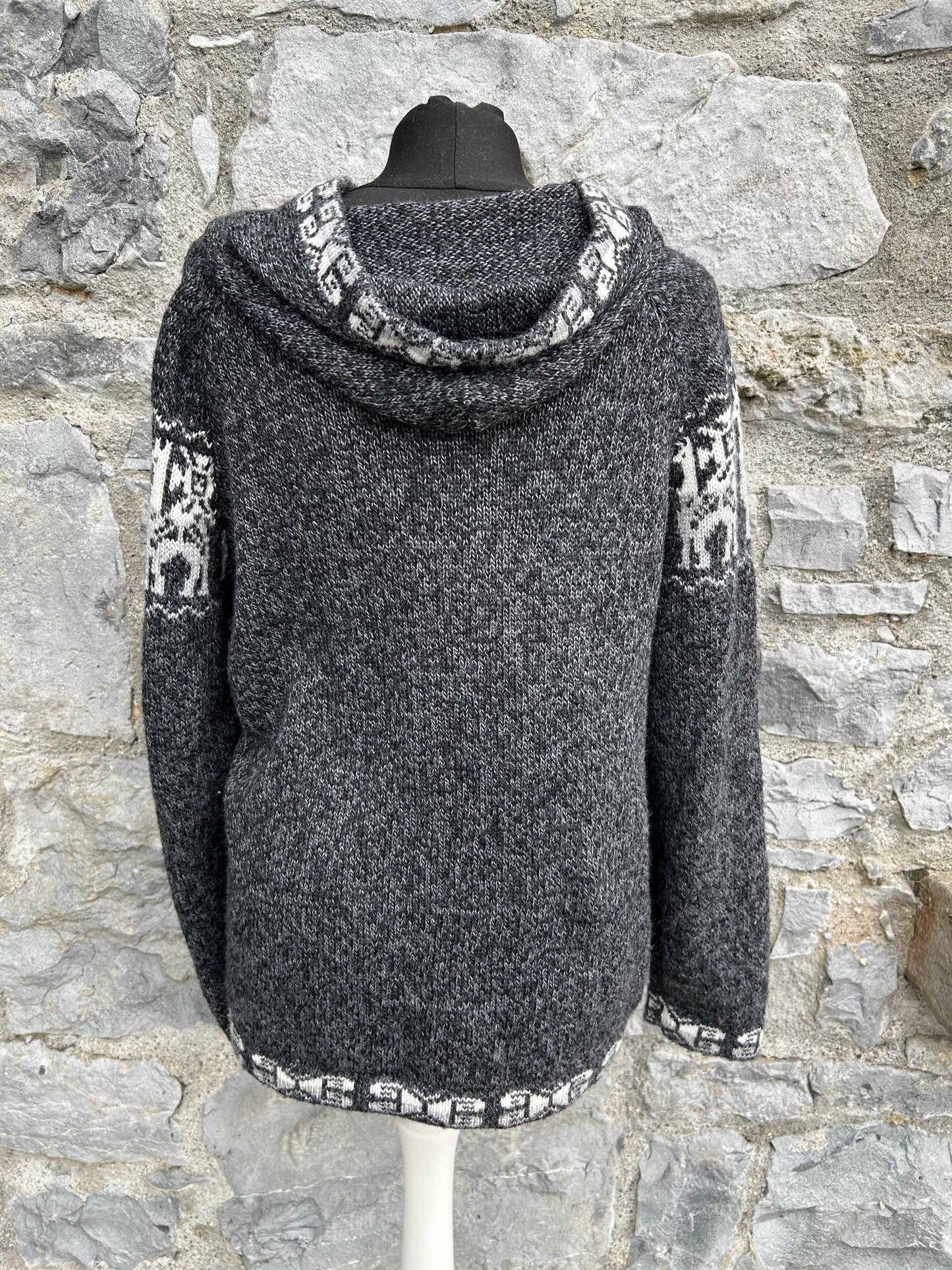 Y2K charcoal llama jumper uk 12-14