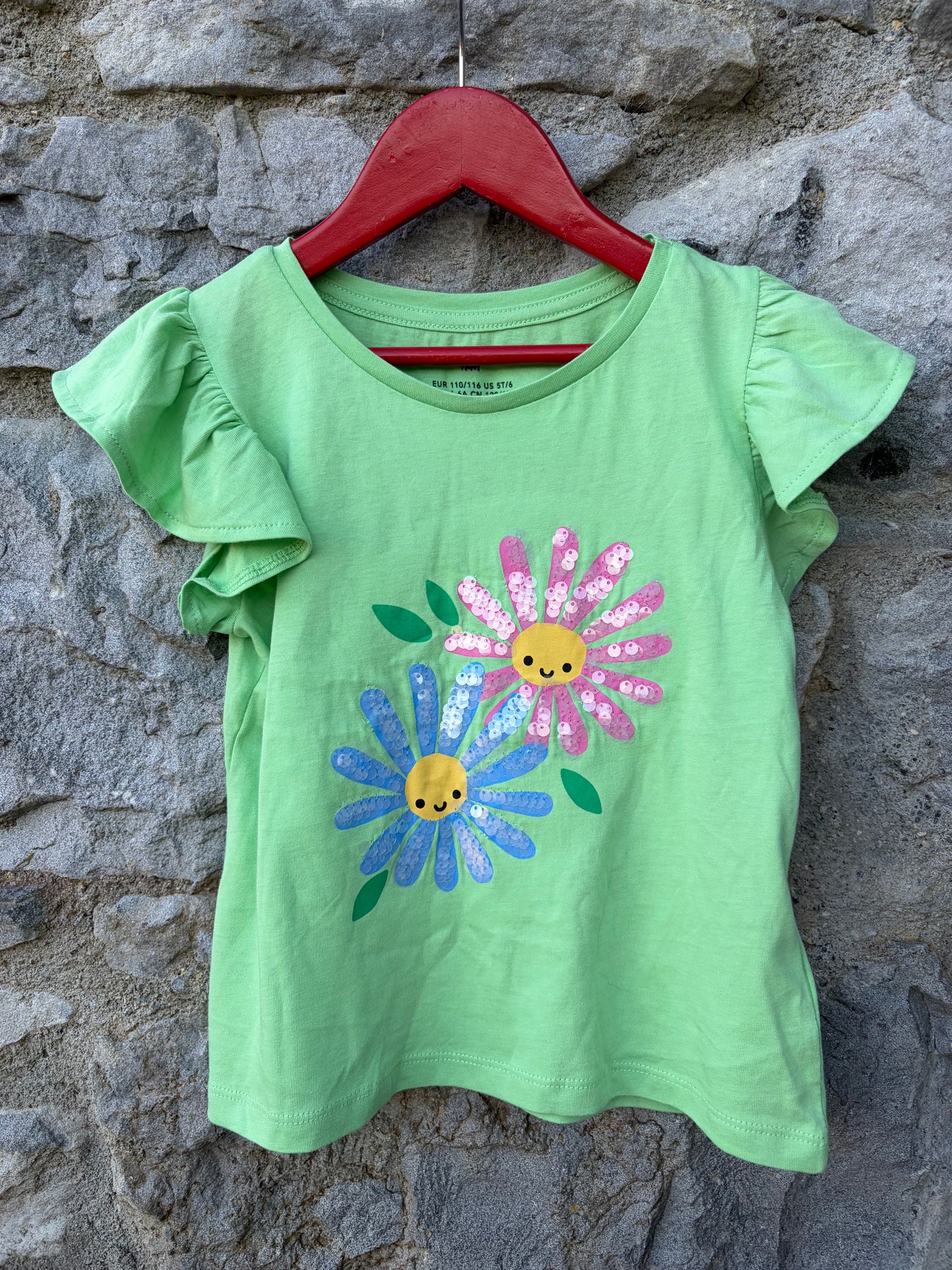 Floral green t-shirt 5-6y (110-116cm)